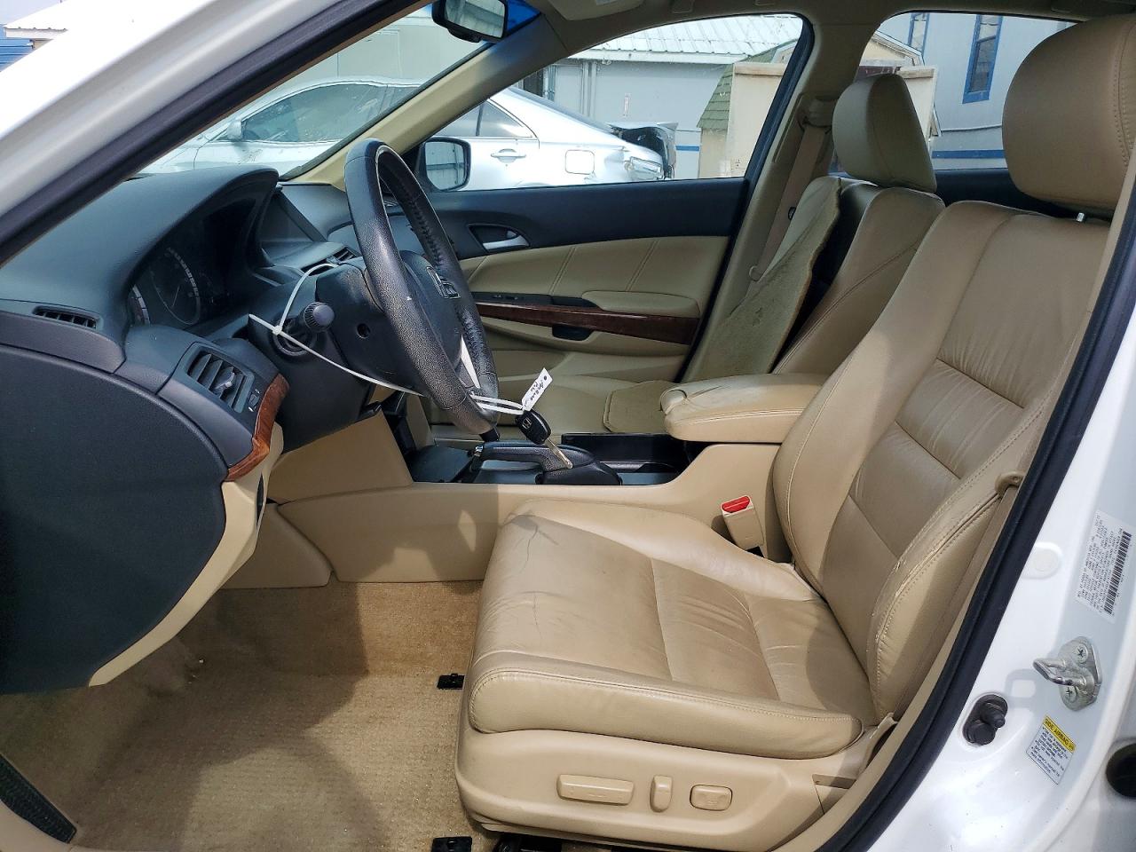 2012 Honda Accord Exl White vin: 1HGCP2F89CA141750