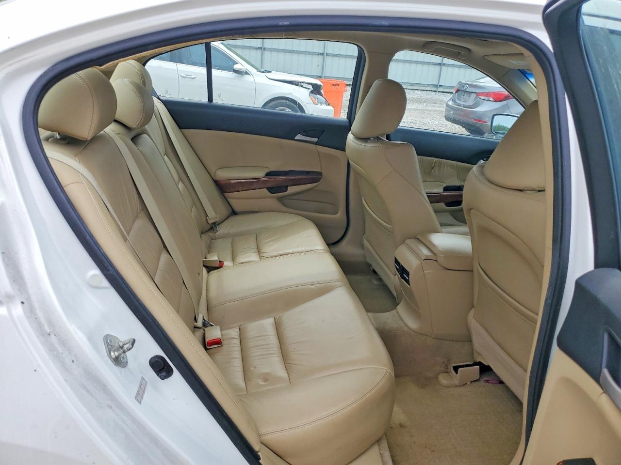 2012 Honda Accord Exl White vin: 1HGCP2F89CA141750