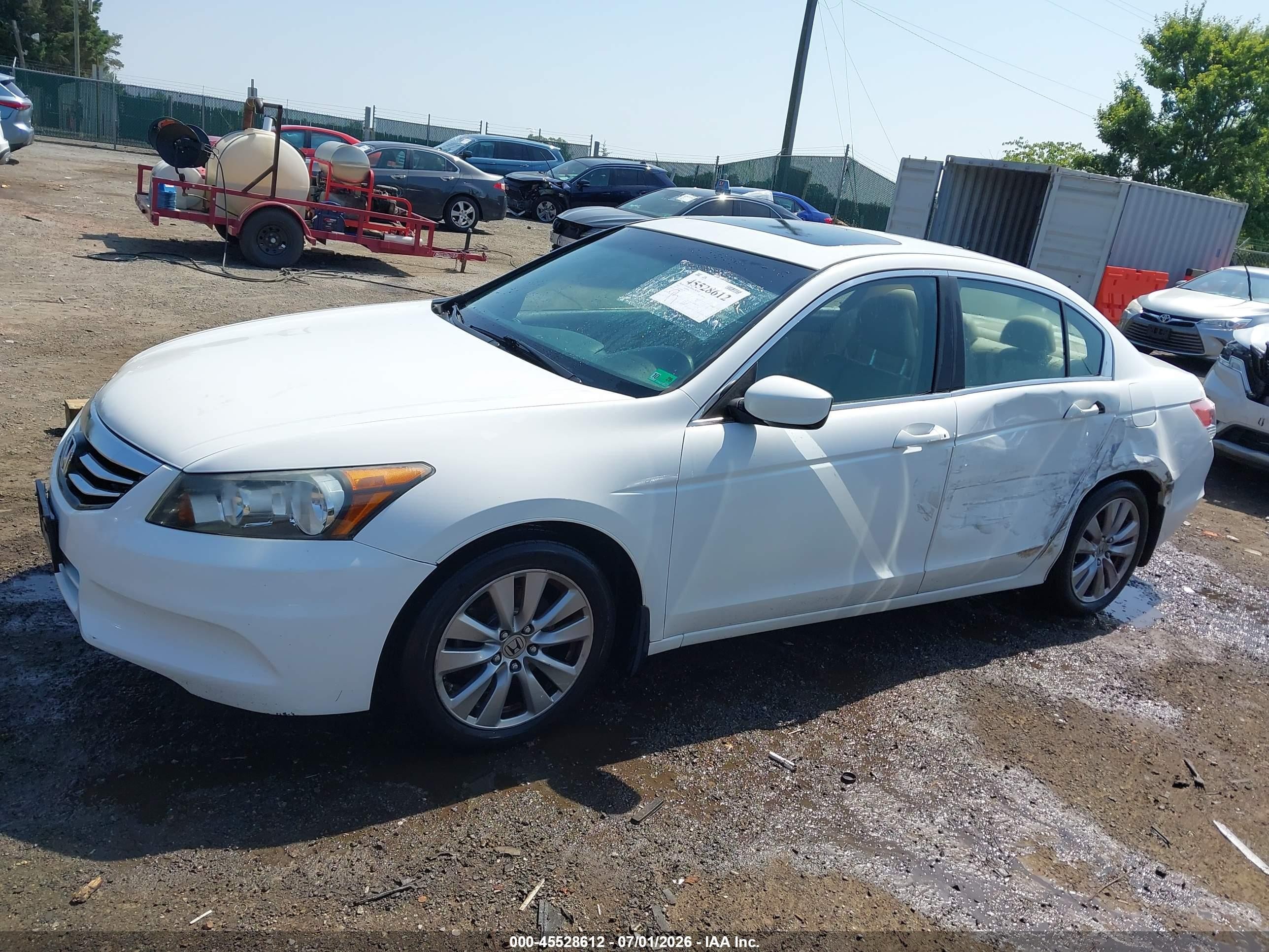 2012 Honda Accord 2.4 Ex-l Белый vin: 1HGCP2F89CA204085