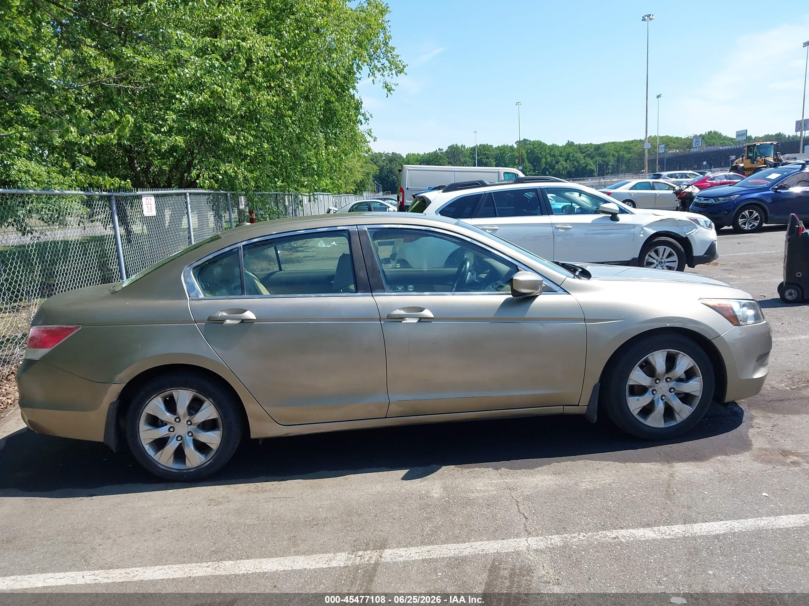 2010 Honda Accord 2.4 Ex-l Бежевый vin: 1HGCP2F8XAA010209