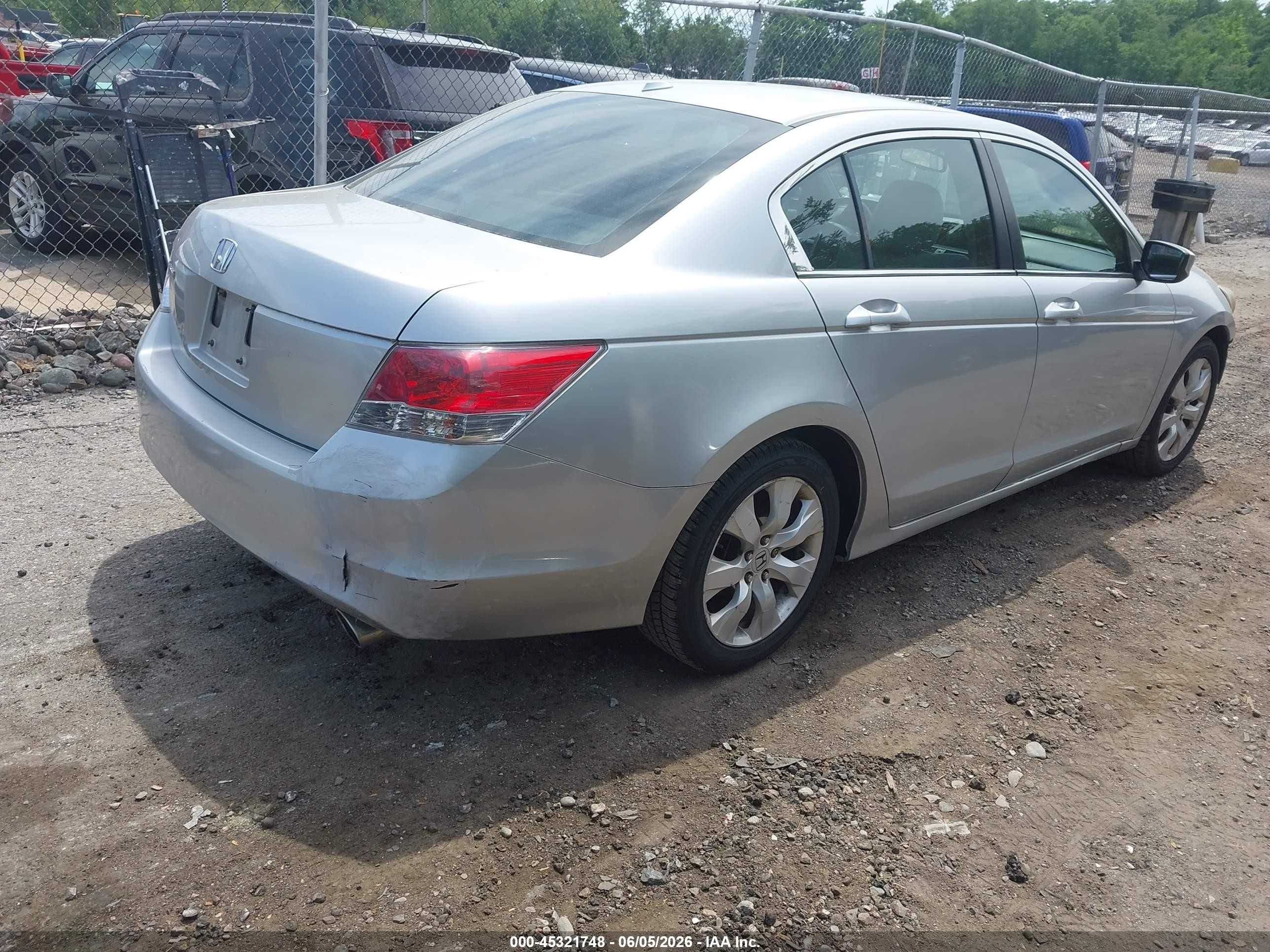2010 Honda Accord 2.4 Ex-l Серебряный vin: 1HGCP2F8XAA020349