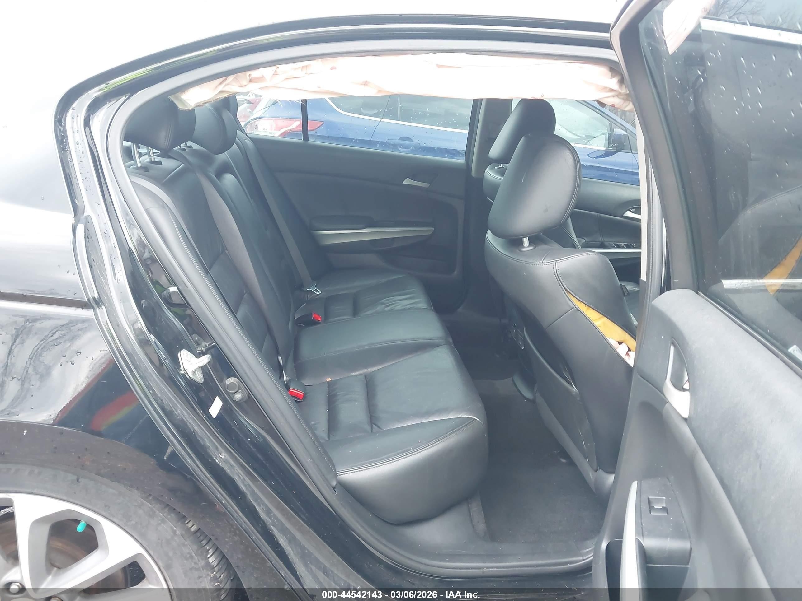 2010 Honda Accord 2.4 Ex-l Black vin: 1HGCP2F8XAA023977