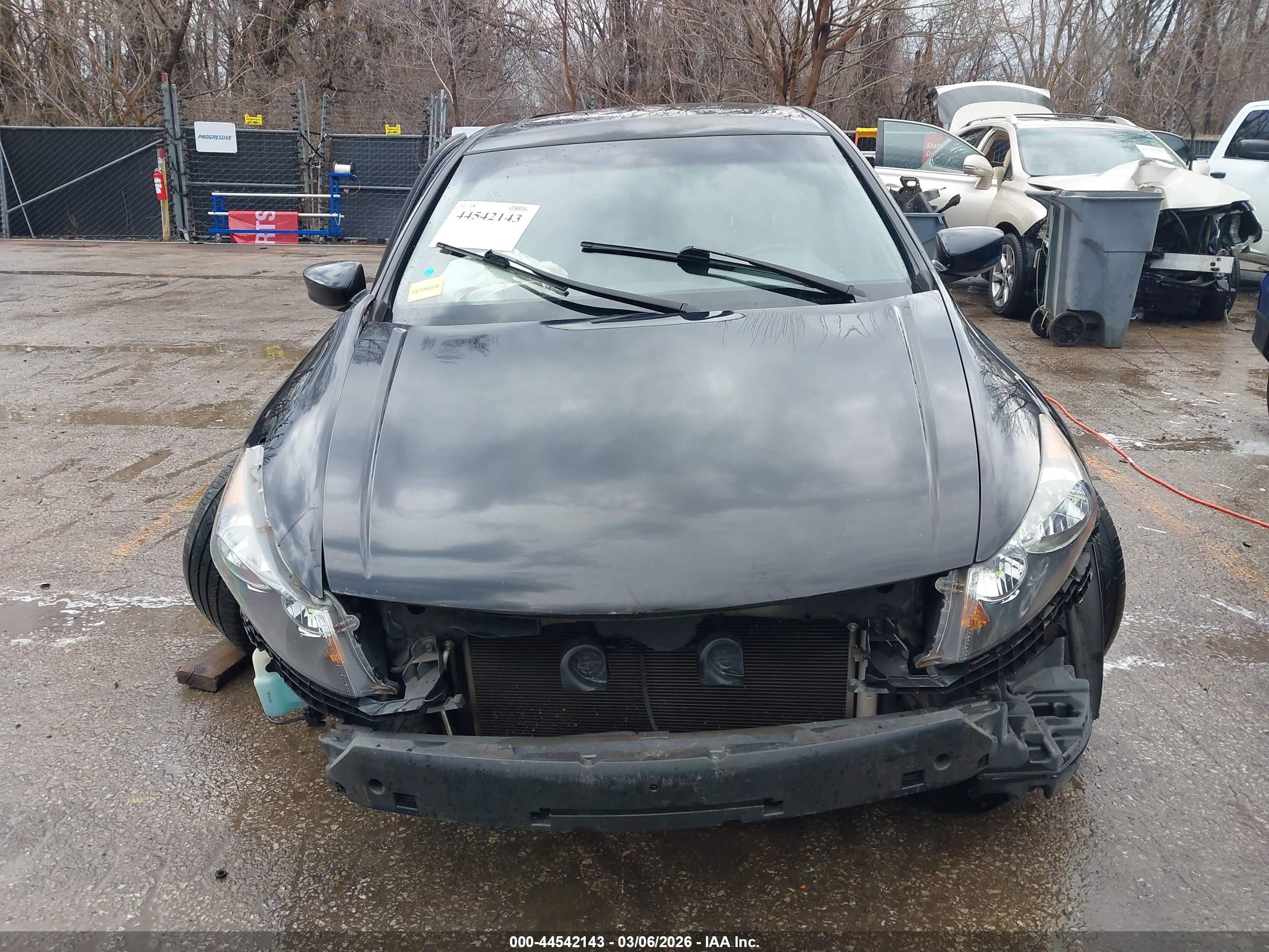 2010 Honda Accord 2.4 Ex-l Black vin: 1HGCP2F8XAA023977