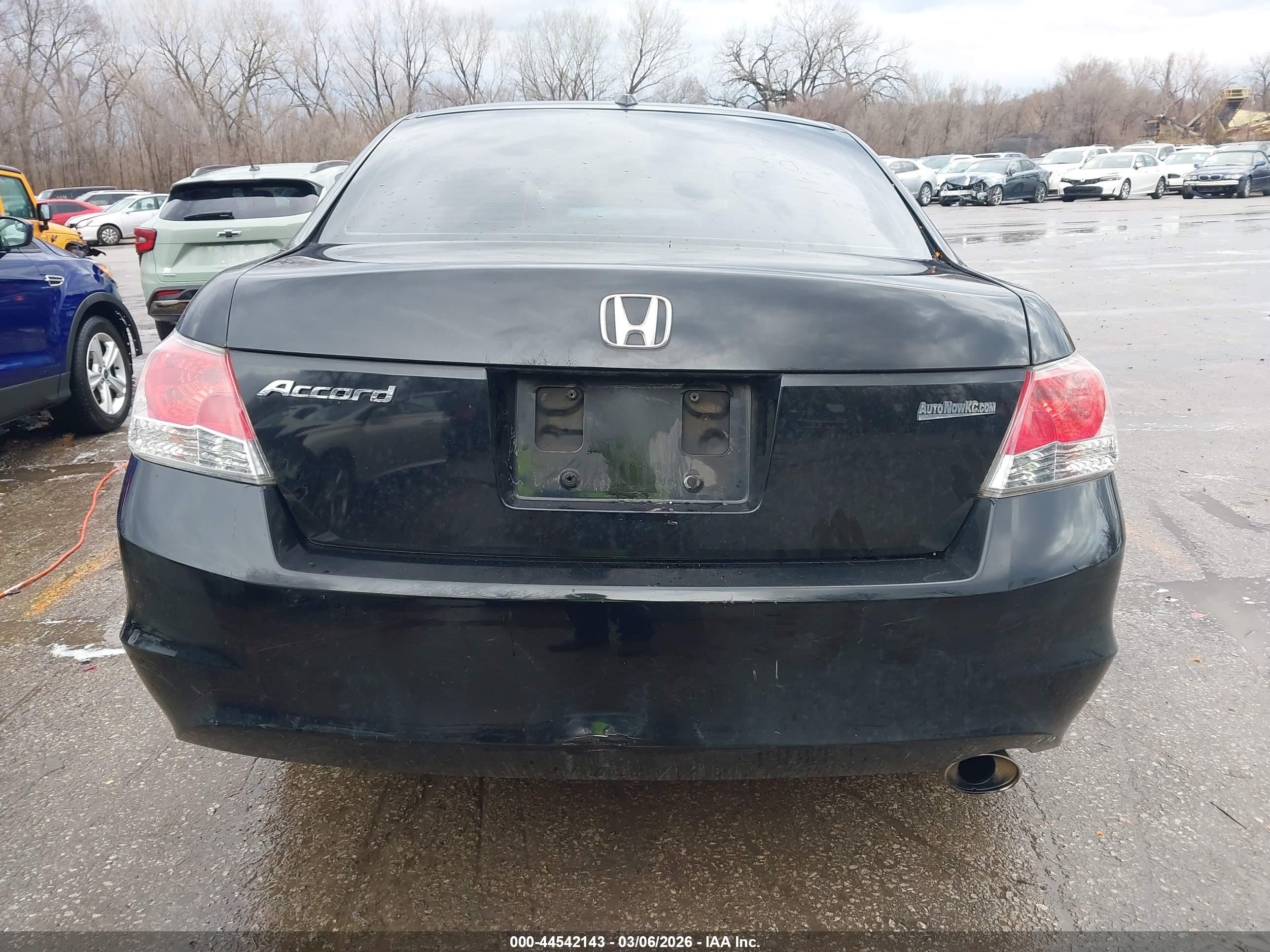 2010 Honda Accord 2.4 Ex-l Black vin: 1HGCP2F8XAA023977