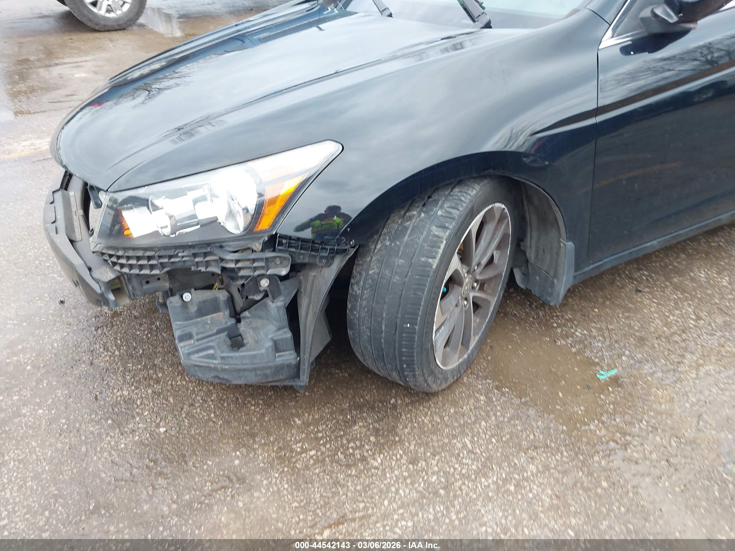 2010 Honda Accord 2.4 Ex-l Black vin: 1HGCP2F8XAA023977