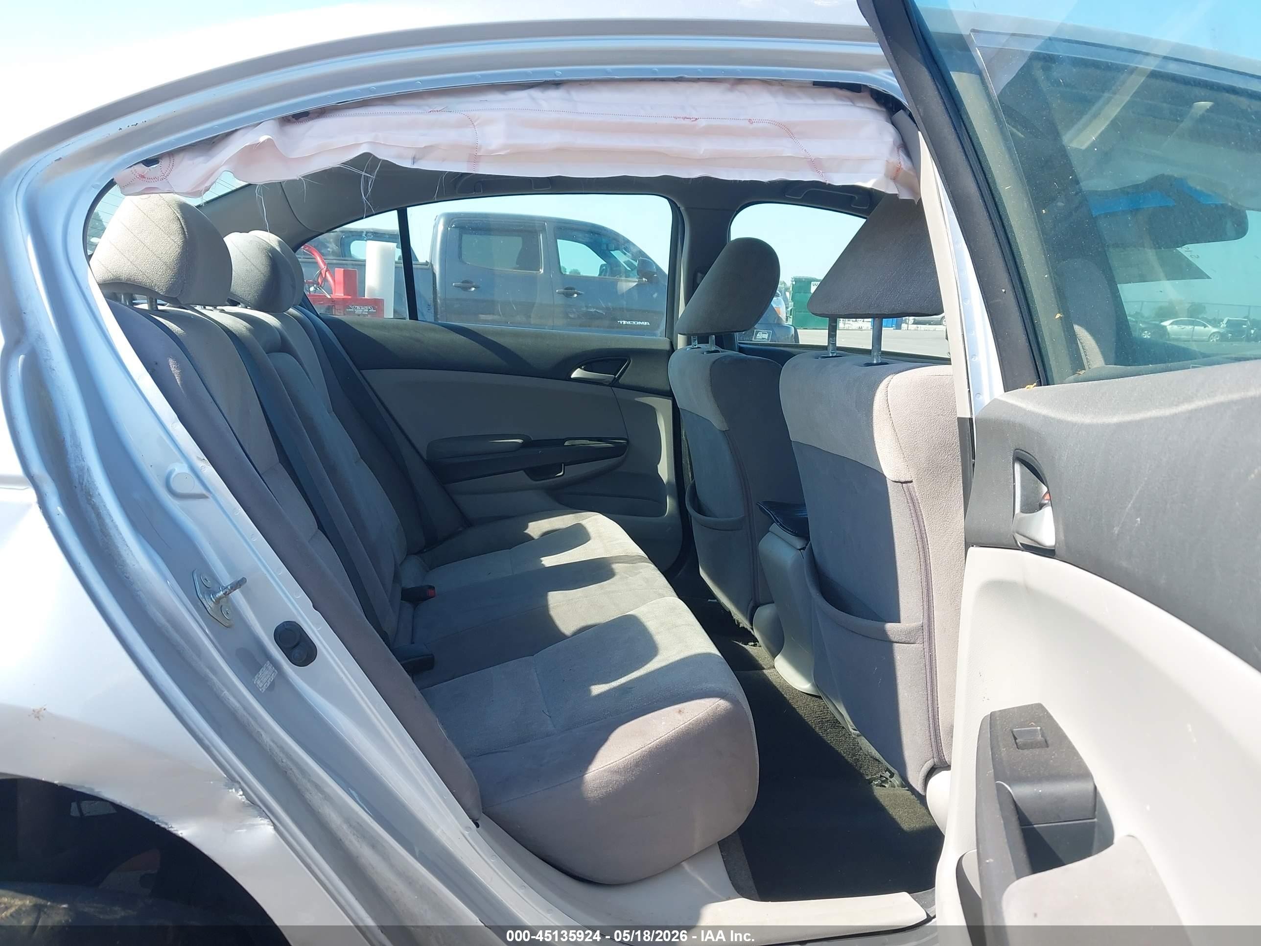2010 Honda Accord 2.4 Ex-l Silver vin: 1HGCP2F8XAA127031