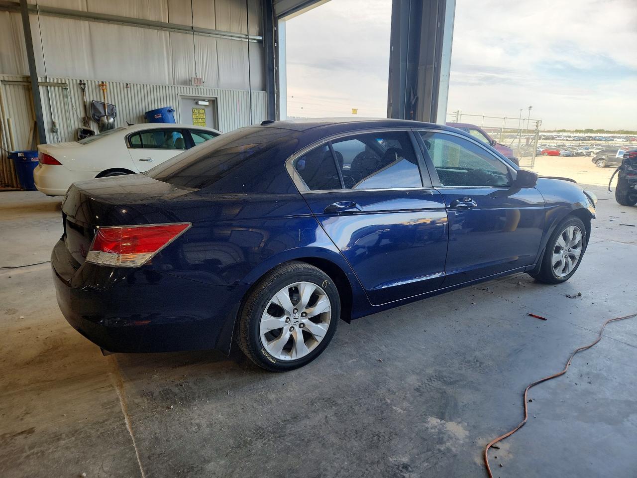 2010 Honda Accord Exl Blue vin: 1HGCP2F8XAA184815