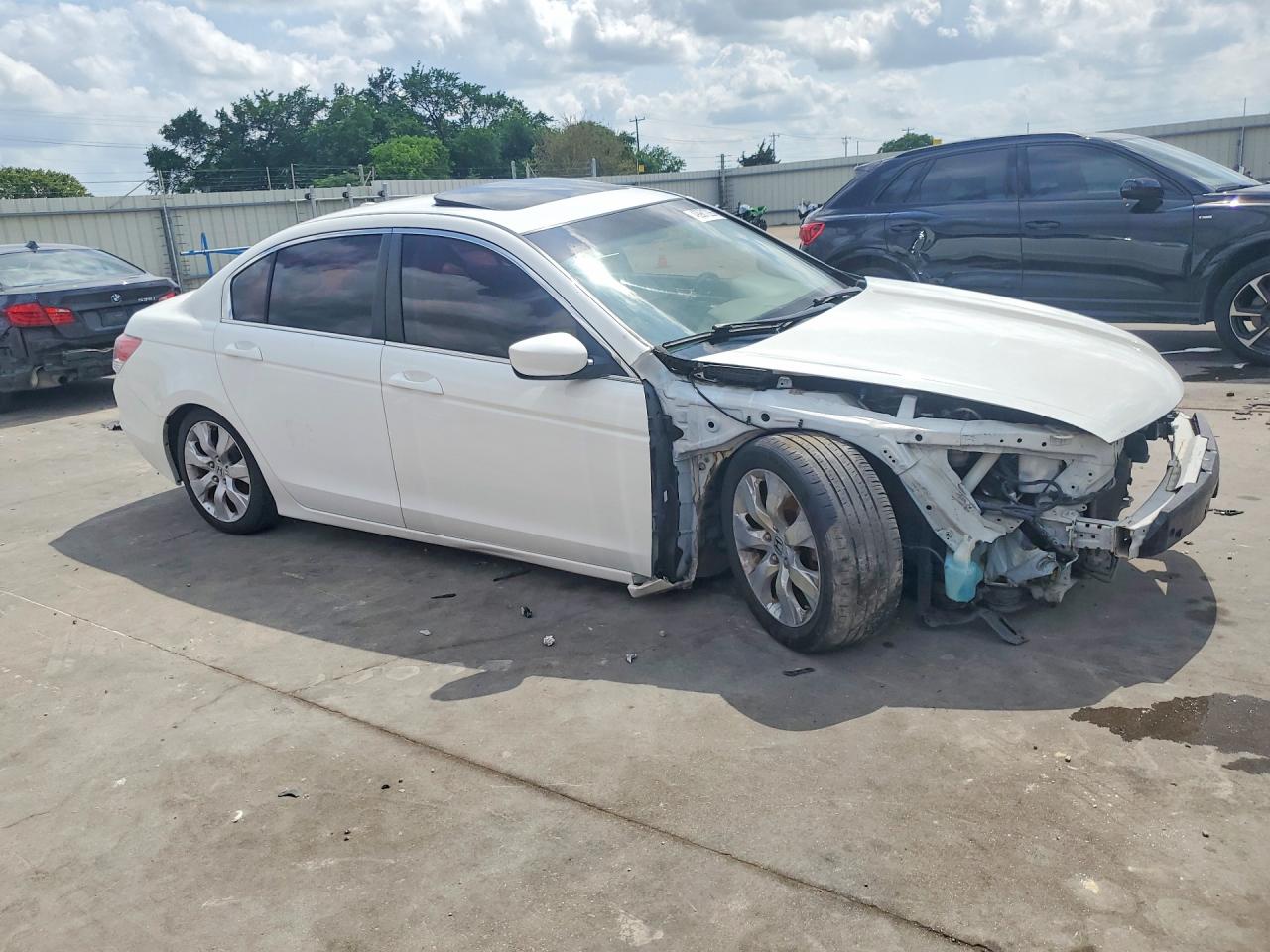 2010 Honda Accord Exl White vin: 1HGCP2F8XAA190016