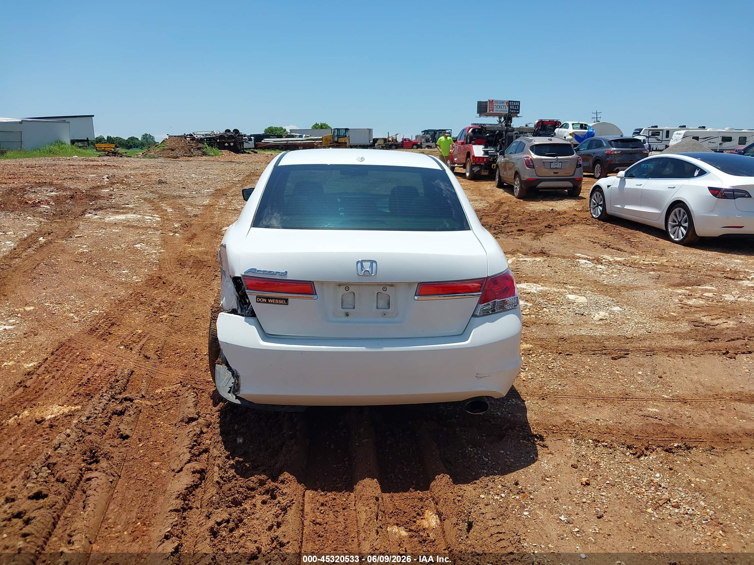 2011 Honda Accord 2.4 Ex-l White vin: 1HGCP2F8XBA091746