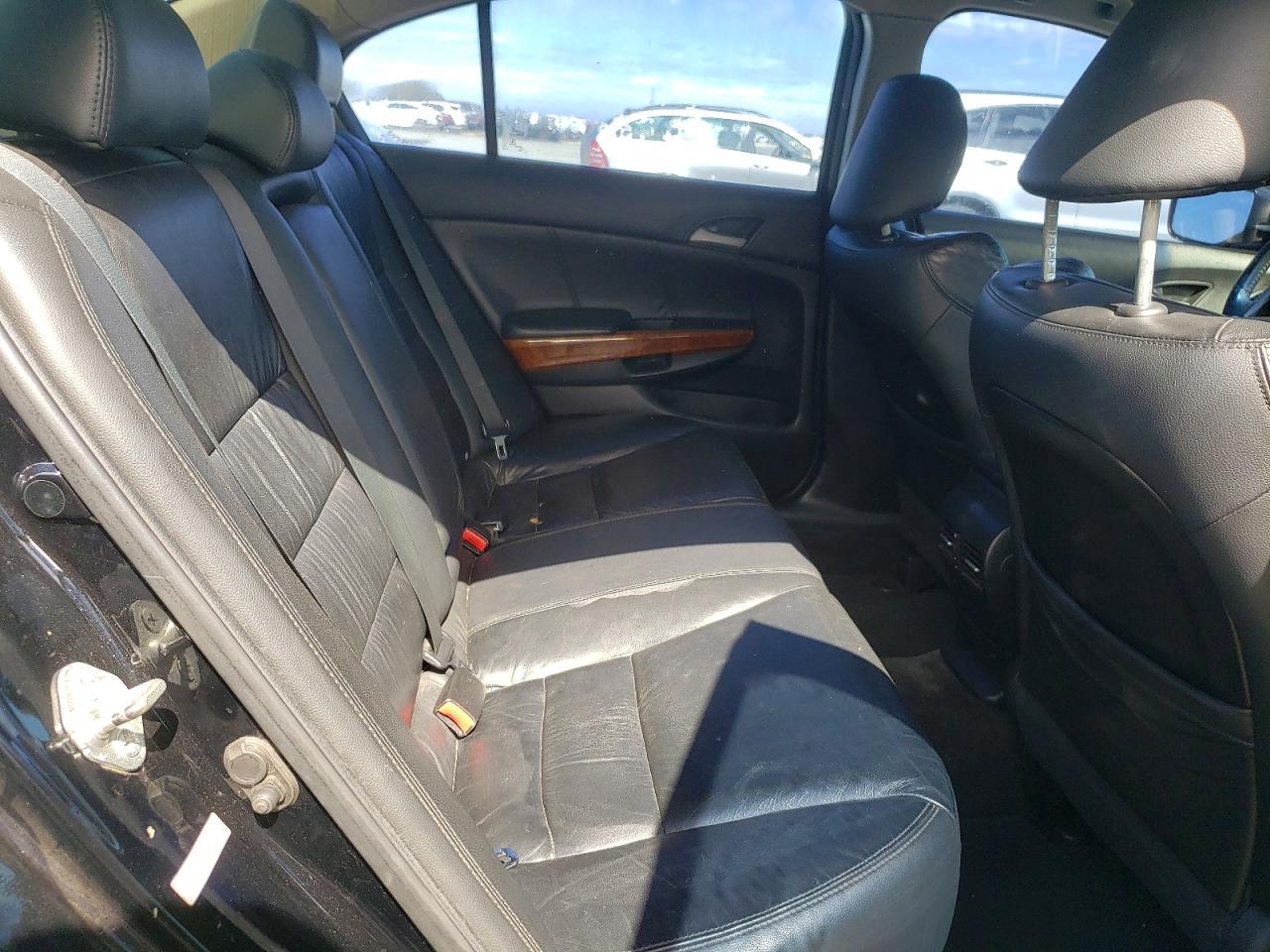 2011 Honda Accord Exl Black vin: 1HGCP2F8XBA096896