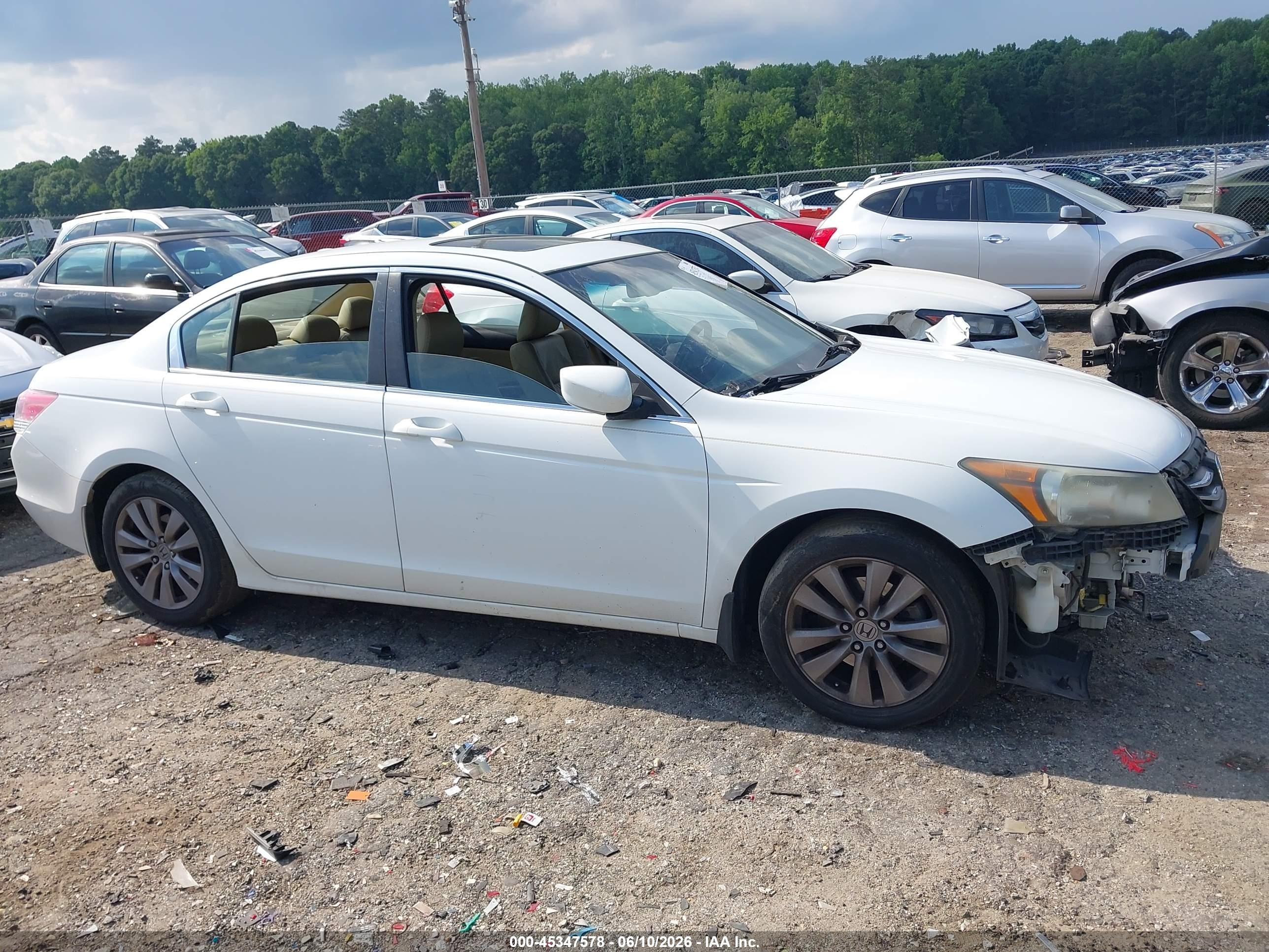2011 Honda Accord 2.4 Ex-l White vin: 1HGCP2F8XBA103863