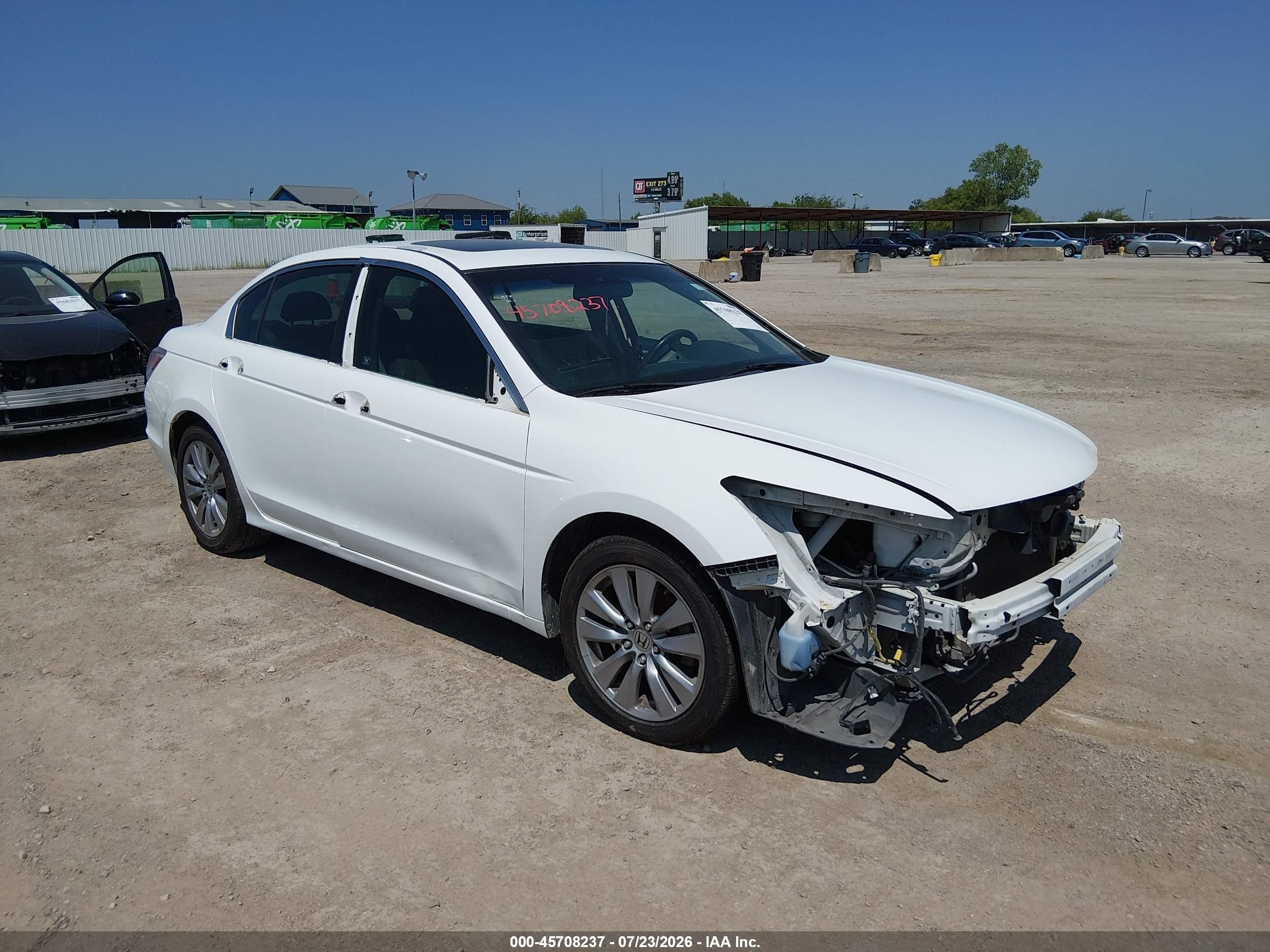 2011 Honda Accord 2.4 Ex-l White vin: 1HGCP2F8XBA152304