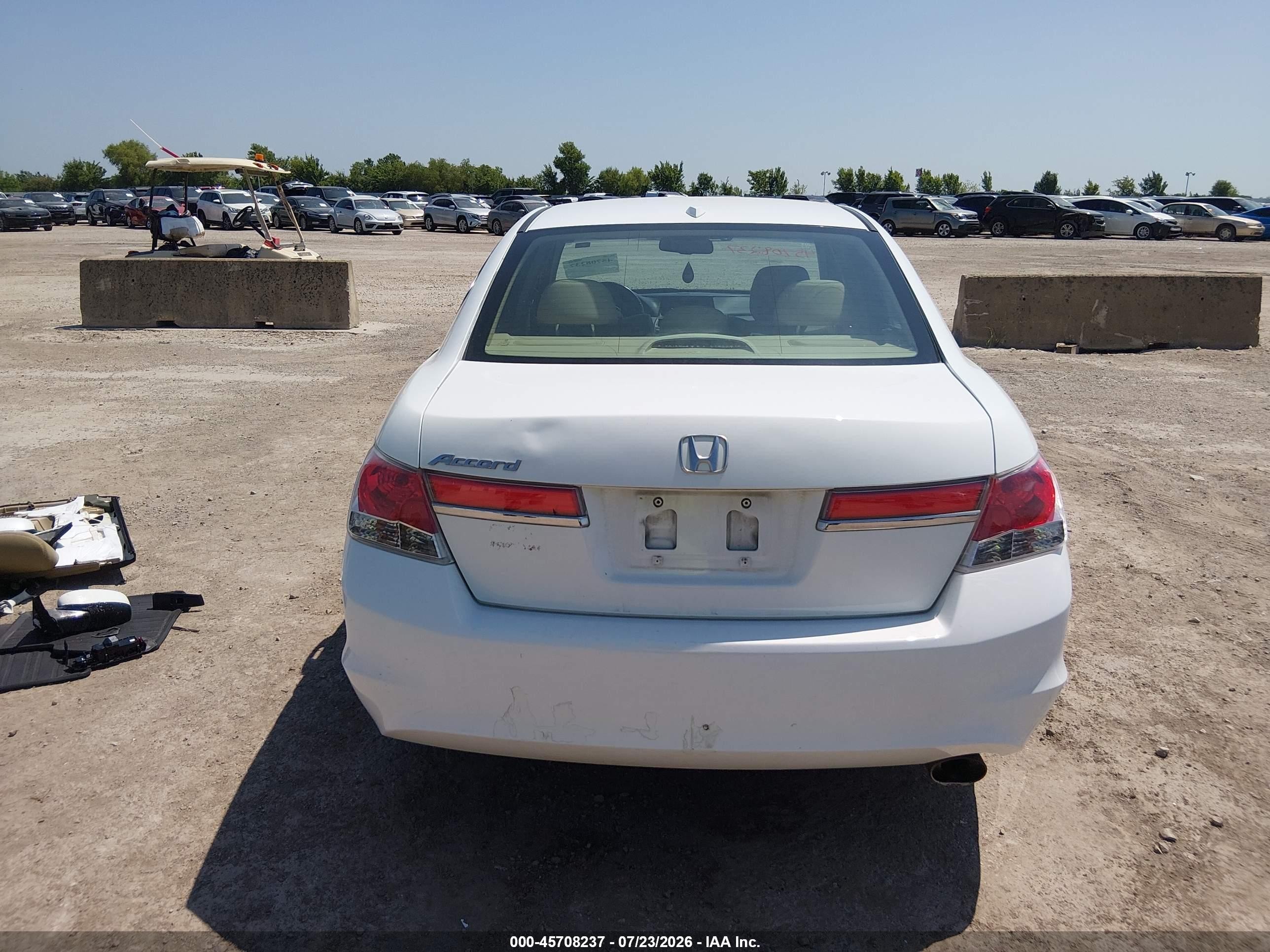 2011 Honda Accord 2.4 Ex-l White vin: 1HGCP2F8XBA152304