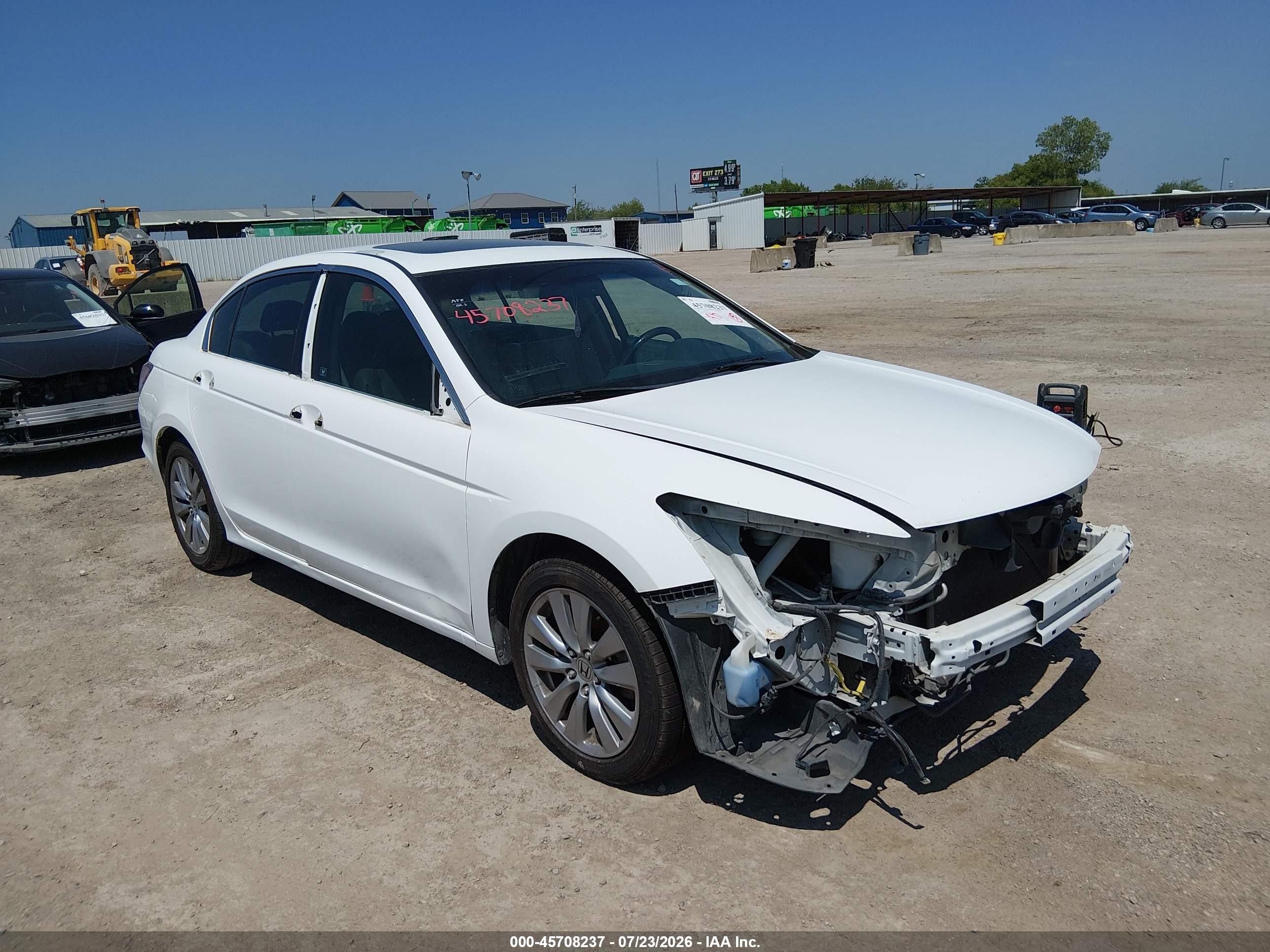 2011 Honda Accord 2.4 Ex-l White vin: 1HGCP2F8XBA152304