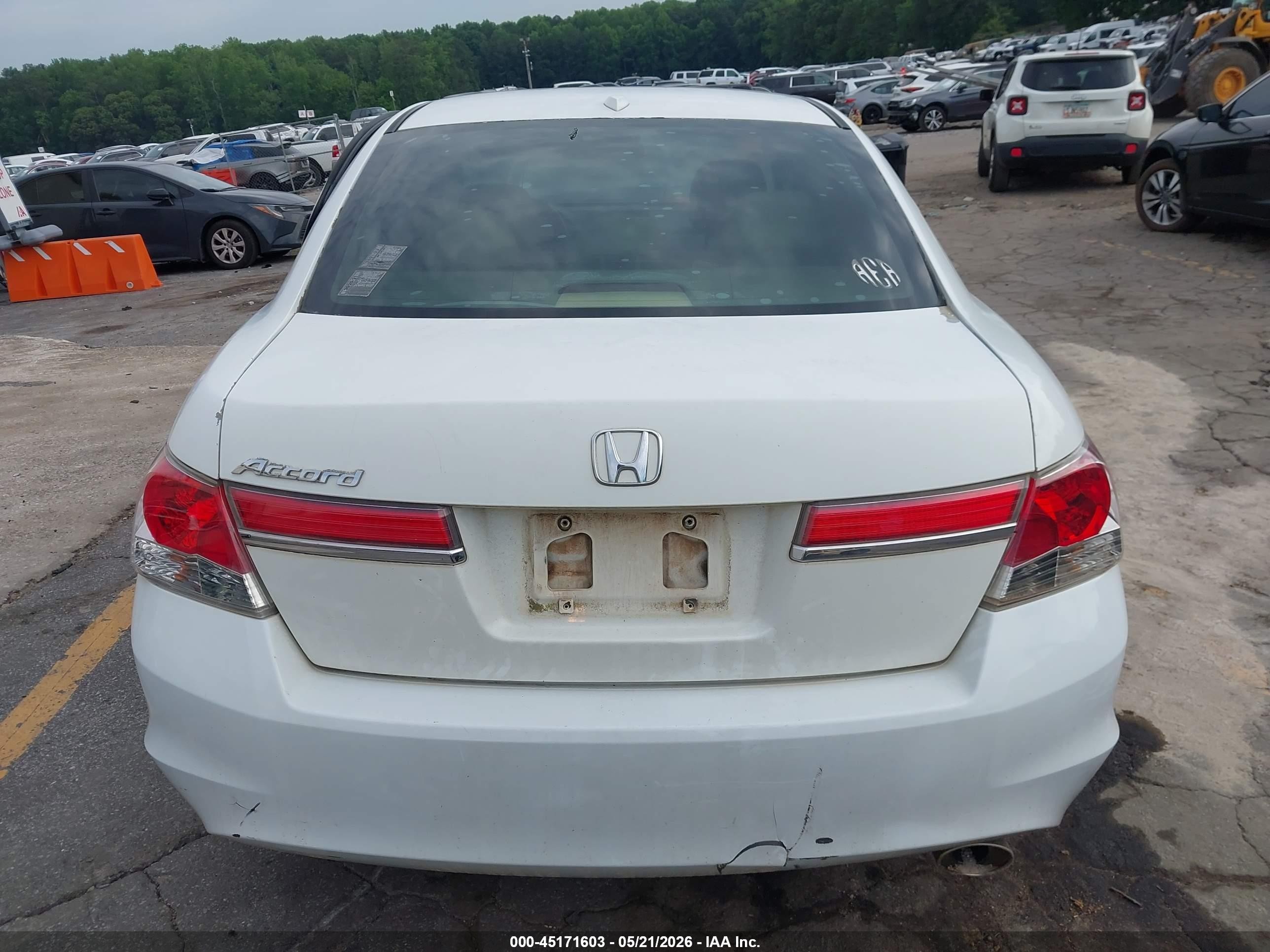 2012 Honda Accord 2.4 Ex-l White vin: 1HGCP2F8XCA038756