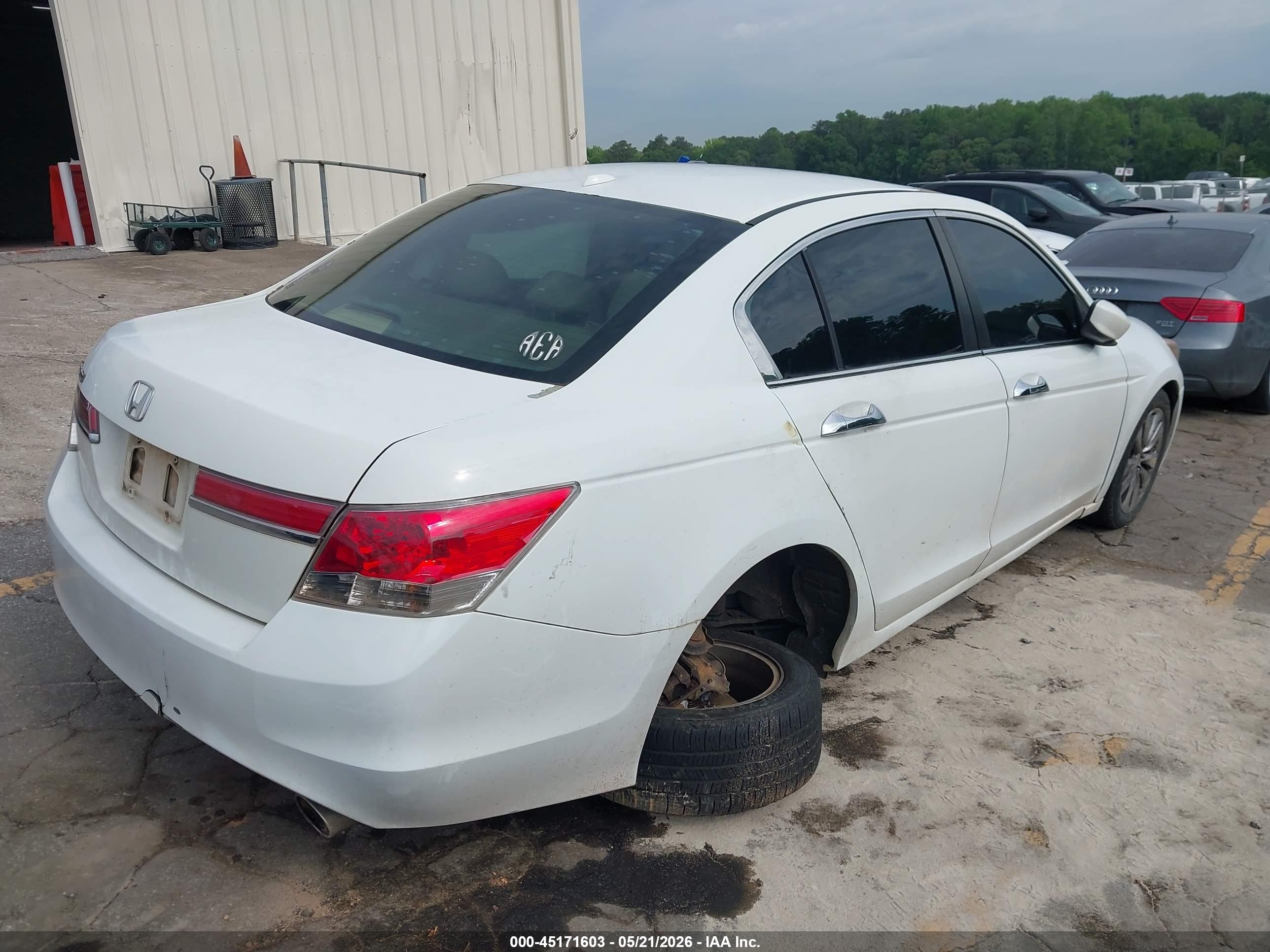 2012 Honda Accord 2.4 Ex-l White vin: 1HGCP2F8XCA038756
