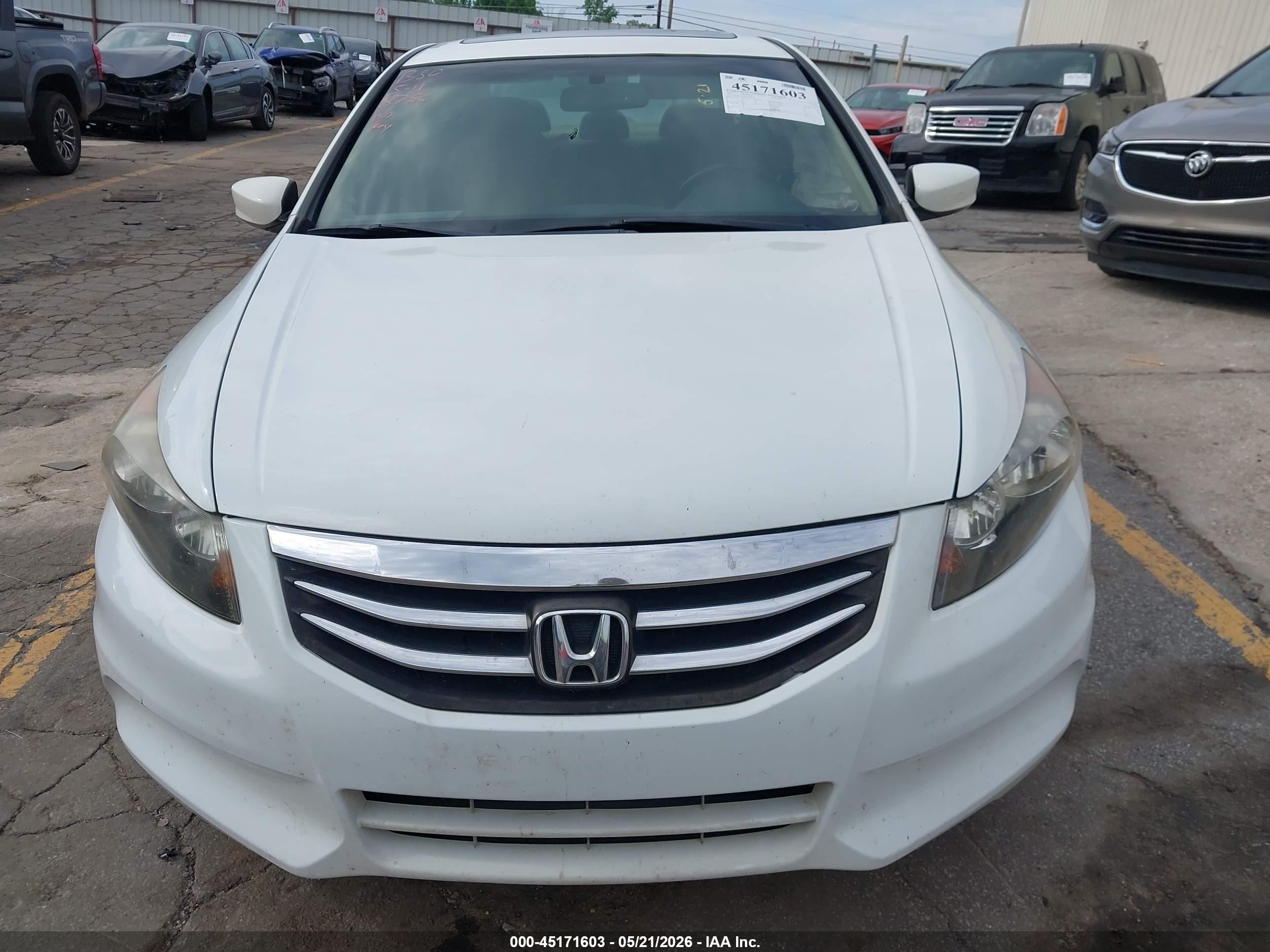 2012 Honda Accord 2.4 Ex-l White vin: 1HGCP2F8XCA038756