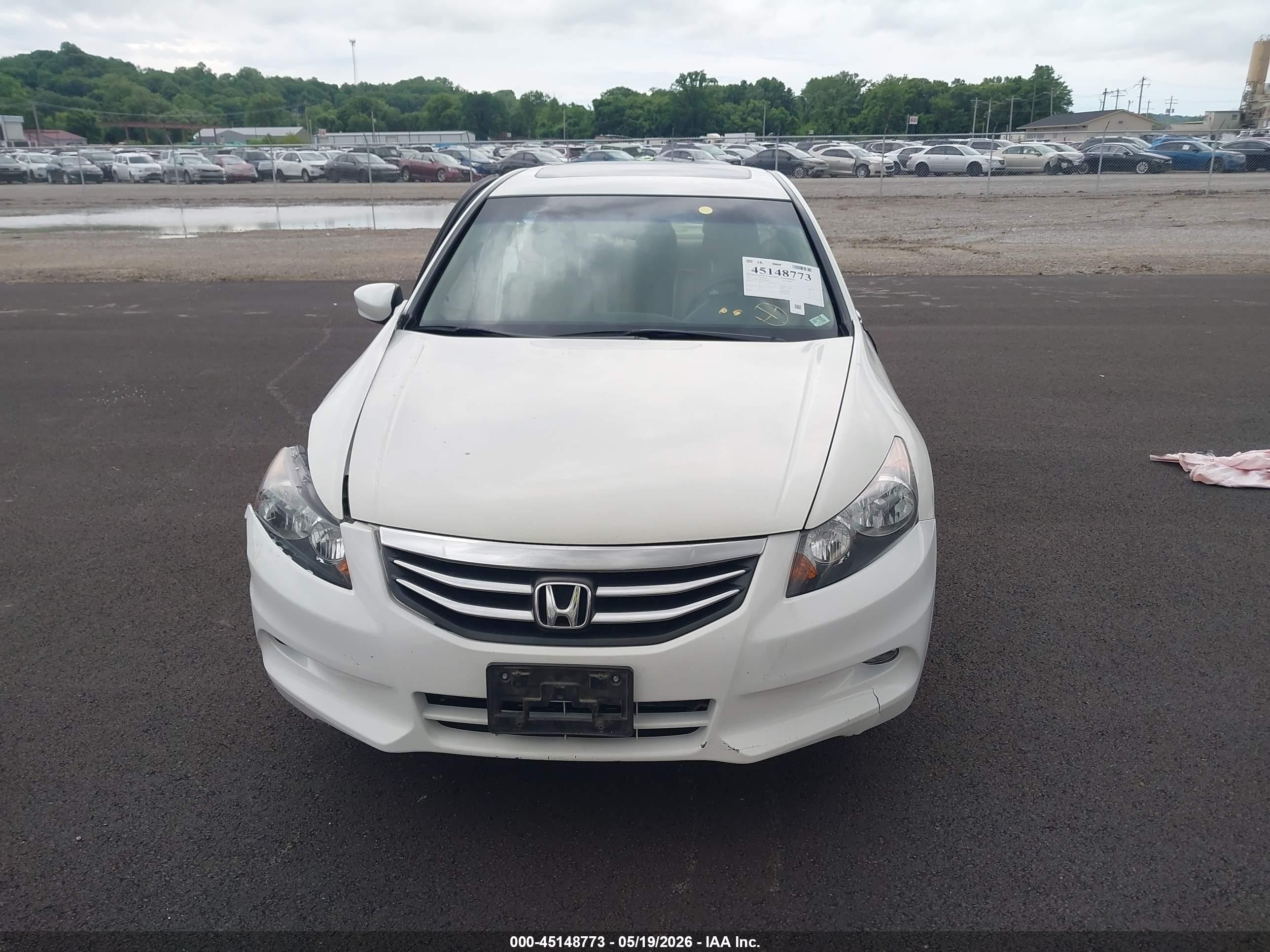 2012 Honda Accord 2.4 Ex-l Белый vin: 1HGCP2F8XCA046016