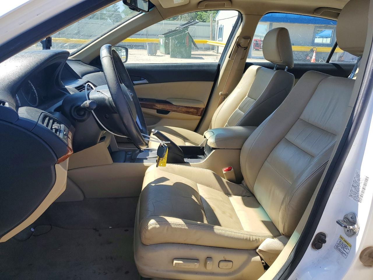 2012 Honda Accord Exl White vin: 1HGCP2F8XCA058005