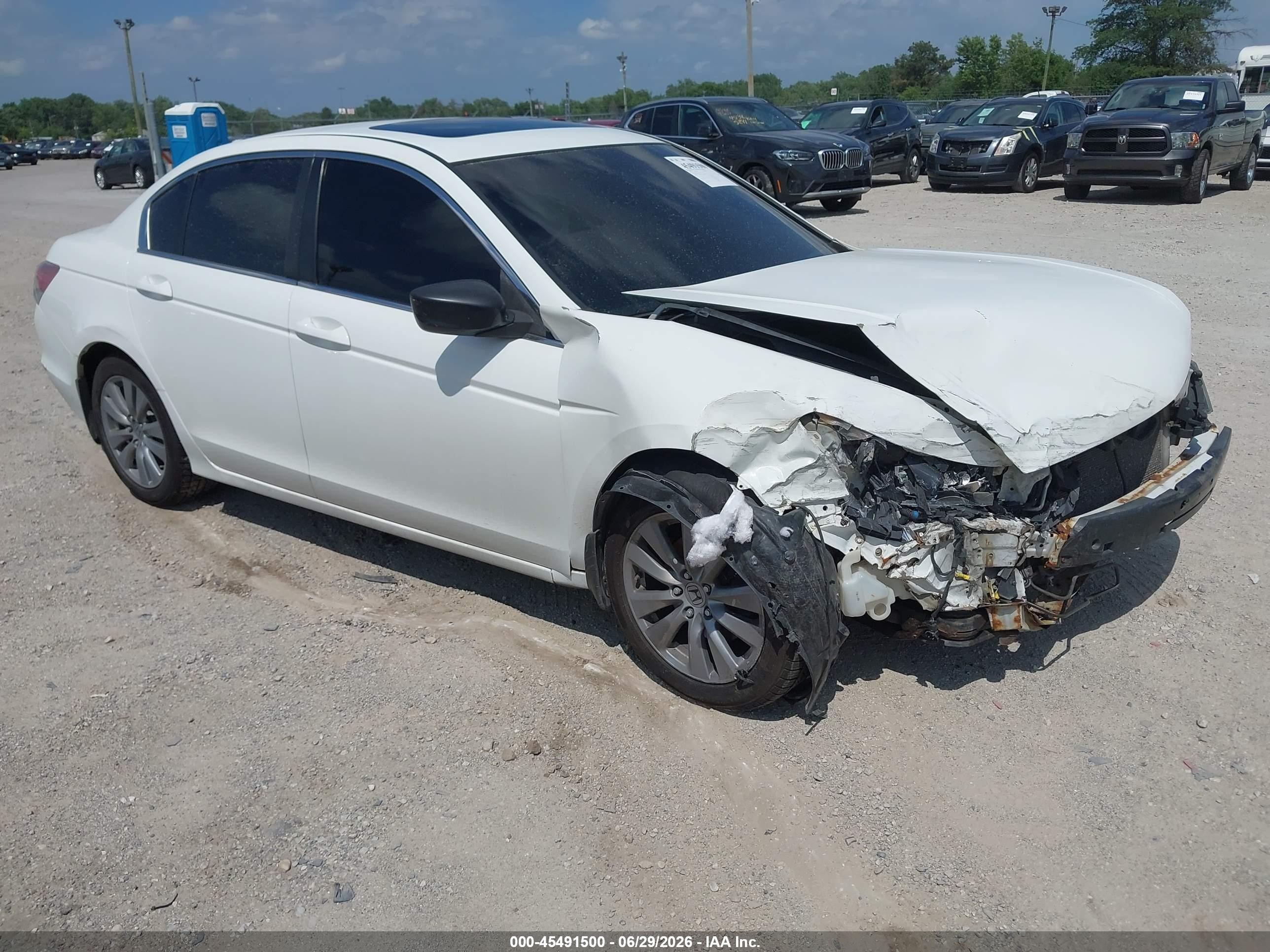 2012 Honda Accord 2.4 Ex-l White vin: 1HGCP2F8XCA137867