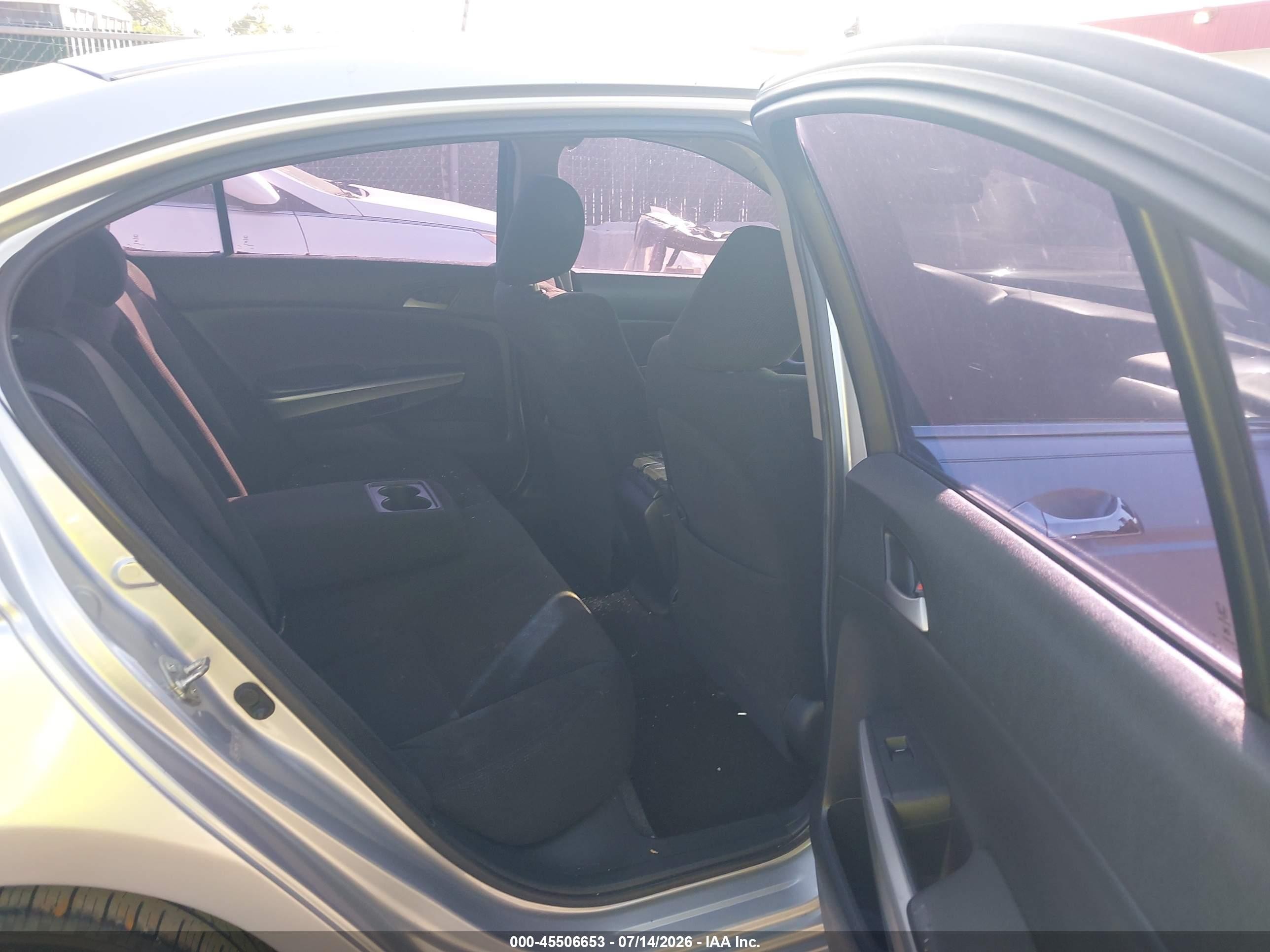 2008 Honda Accord 3.5 Ex Silver vin: 1HGCP36708A027866