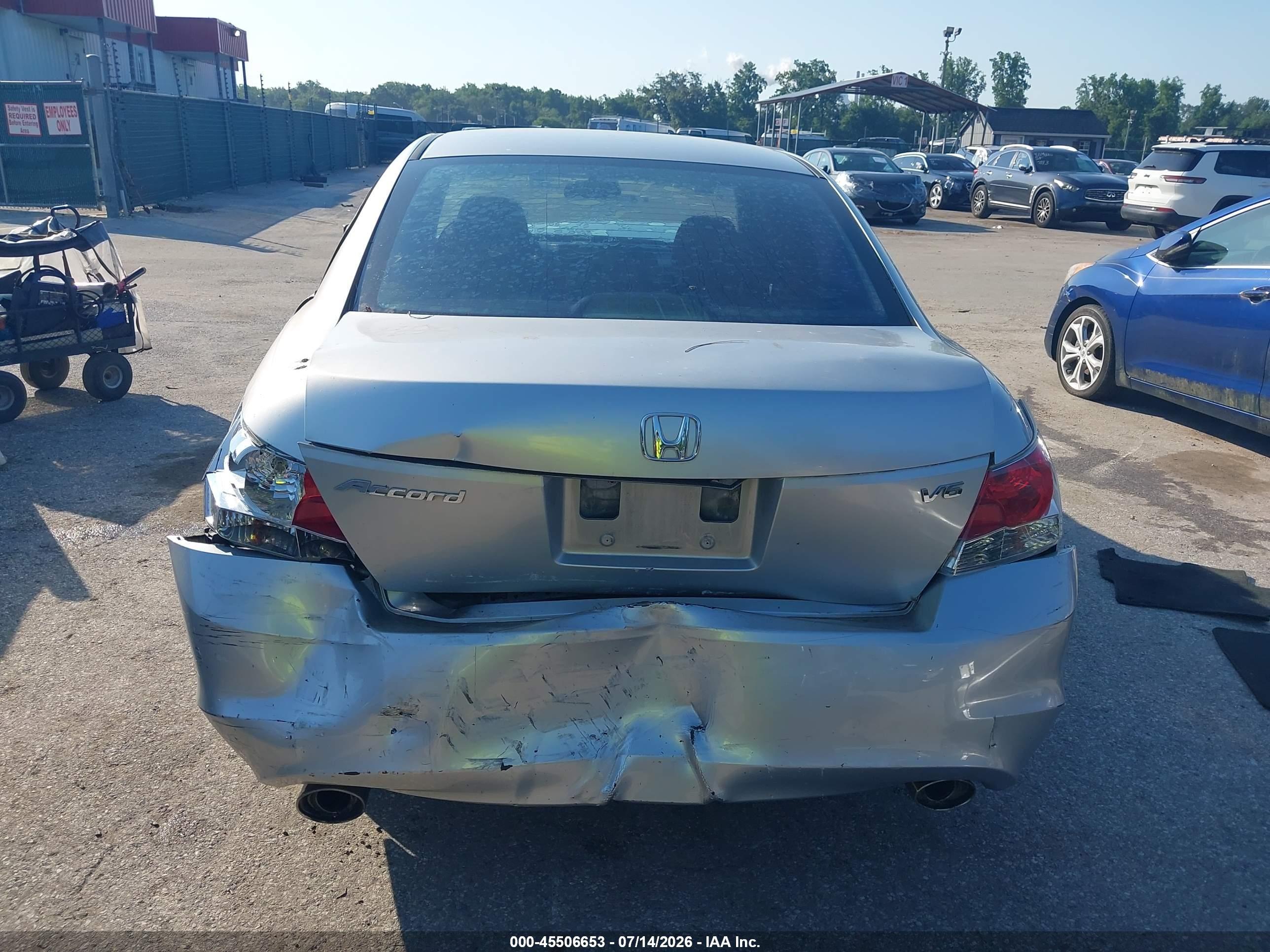 2008 Honda Accord 3.5 Ex Silver vin: 1HGCP36708A027866