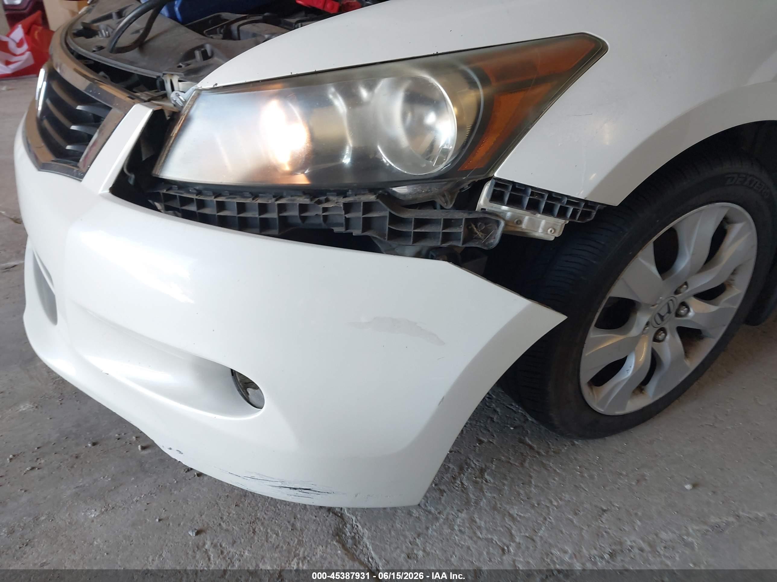 2008 Honda Accord 3.5 Ex Белый vin: 1HGCP36738A004890