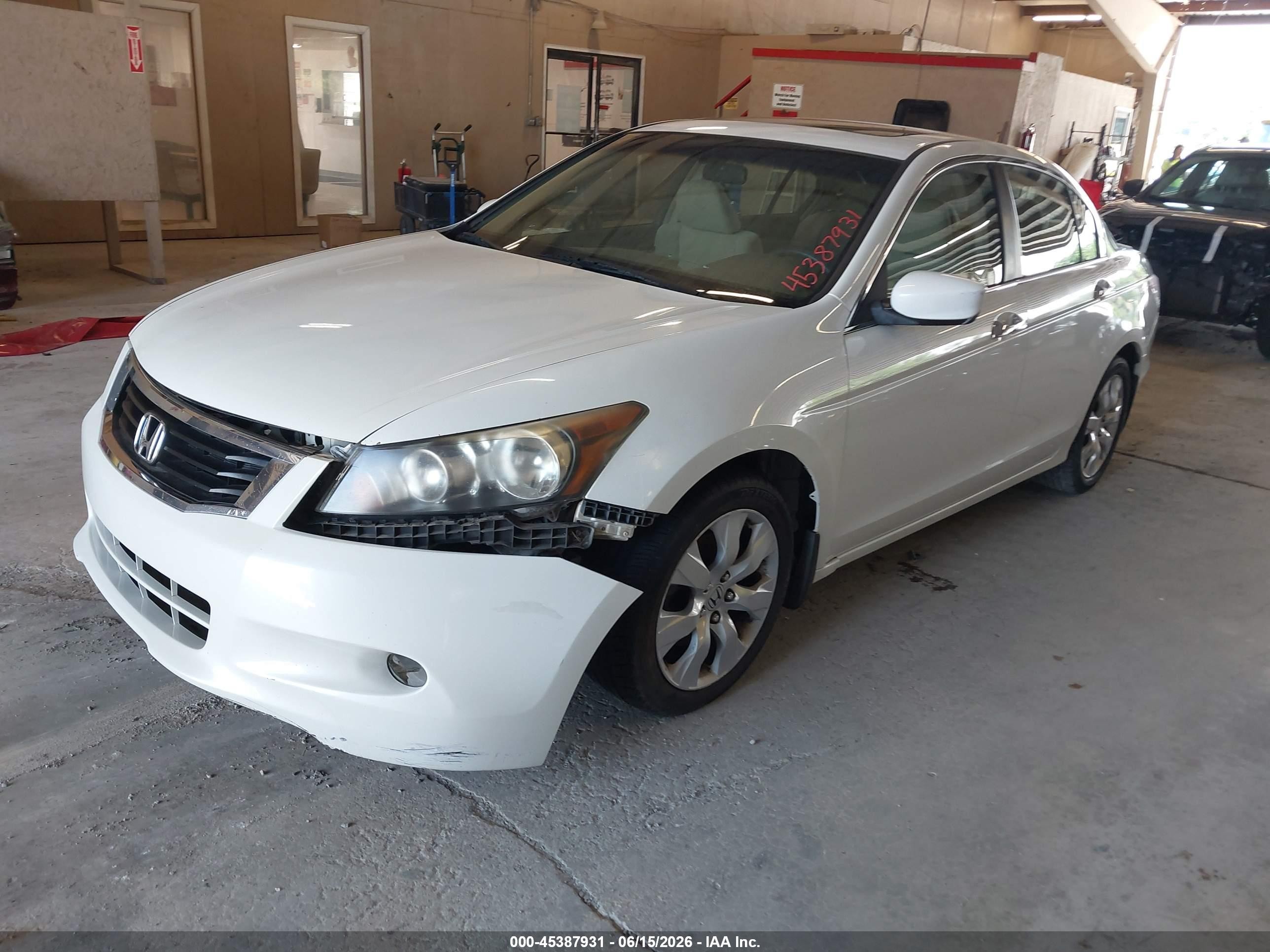 2008 Honda Accord 3.5 Ex Белый vin: 1HGCP36738A004890