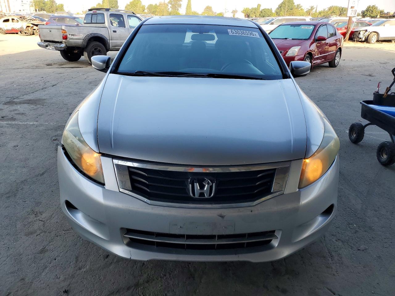 2008 Honda Accord Ex Silver vin: 1HGCP36738A018708