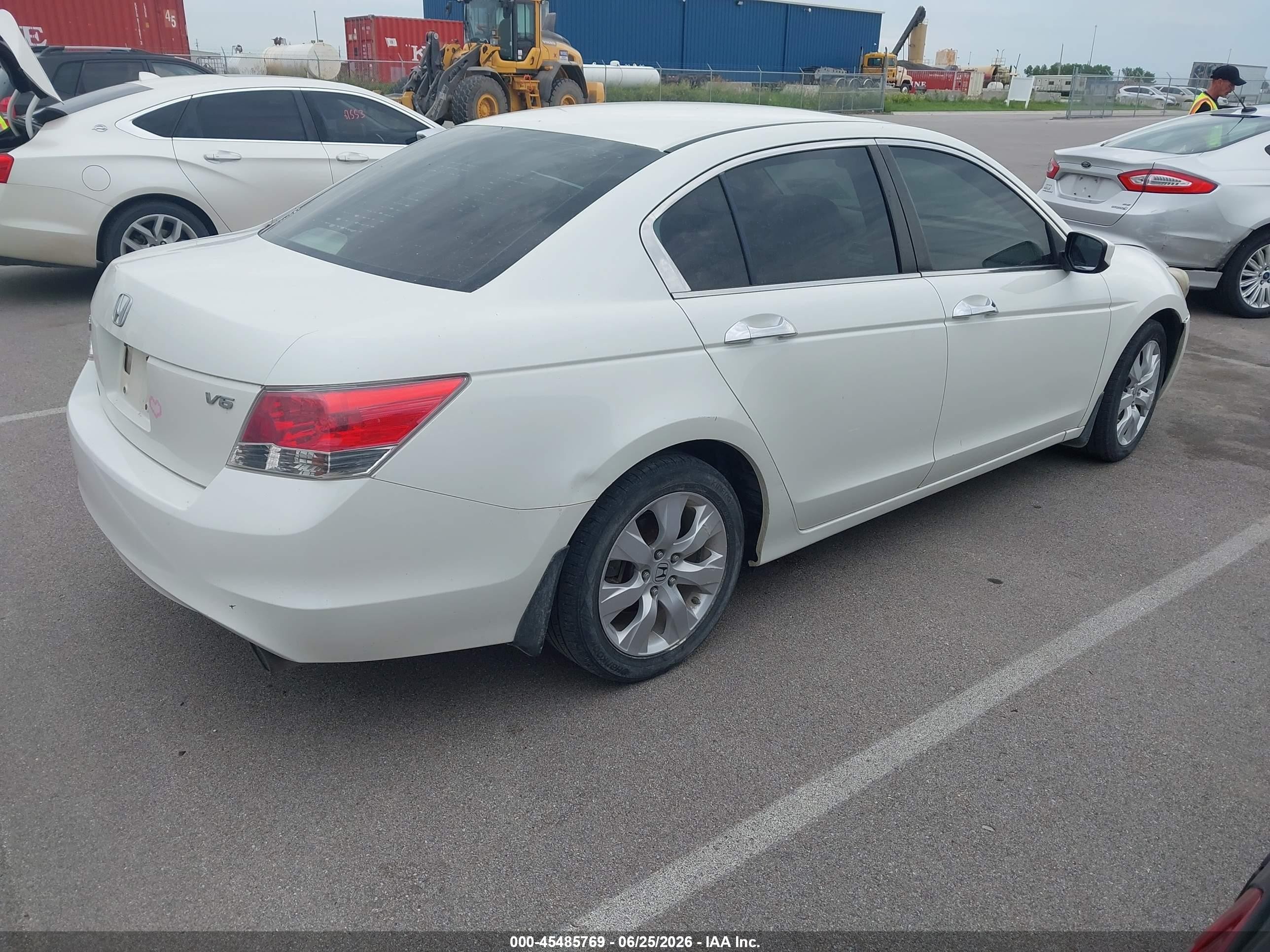 2008 Honda Accord 3.5 Ex White vin: 1HGCP36748A066864