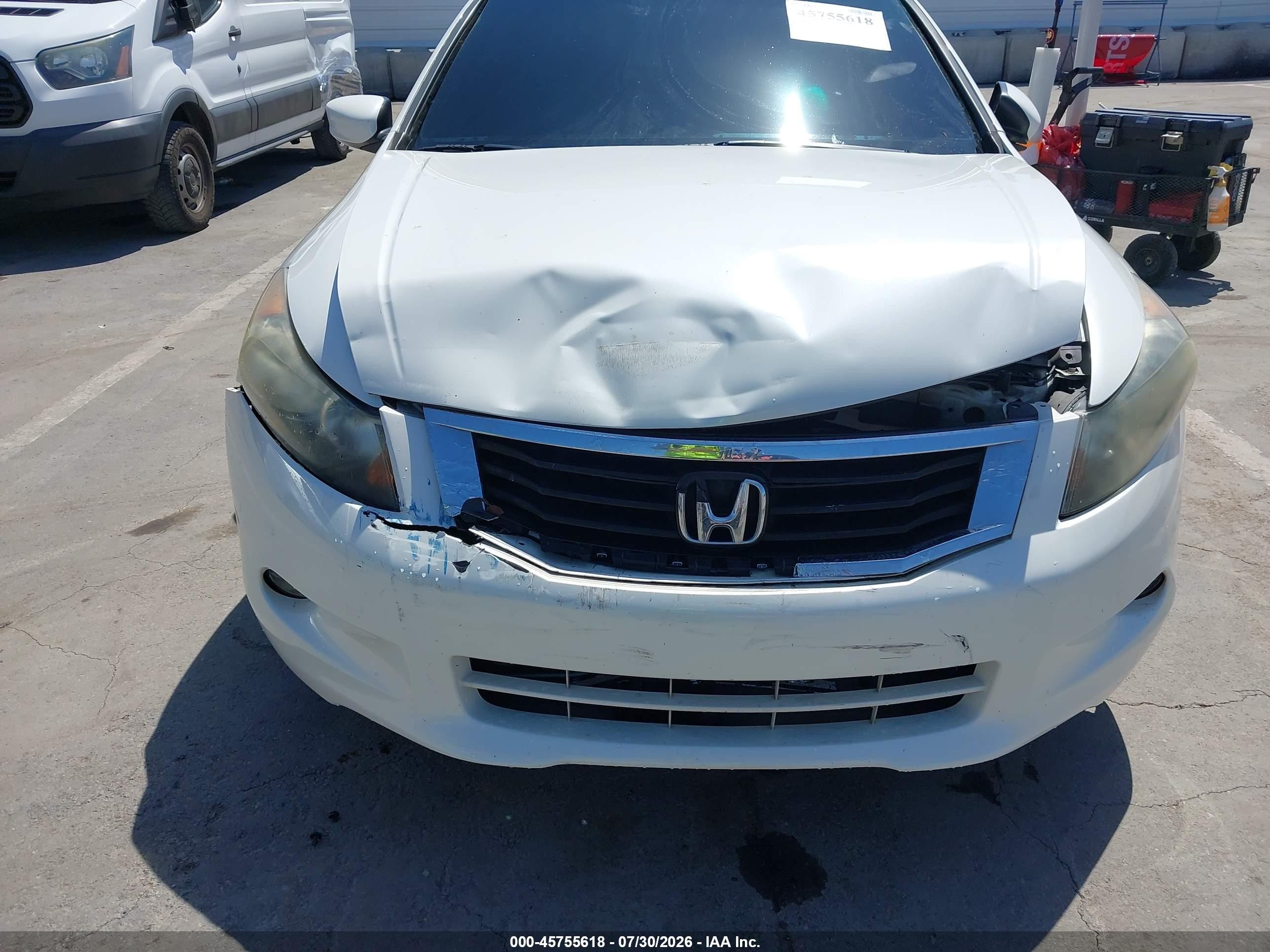 2008 Honda Accord 3.5 Ex White vin: 1HGCP36768A070351