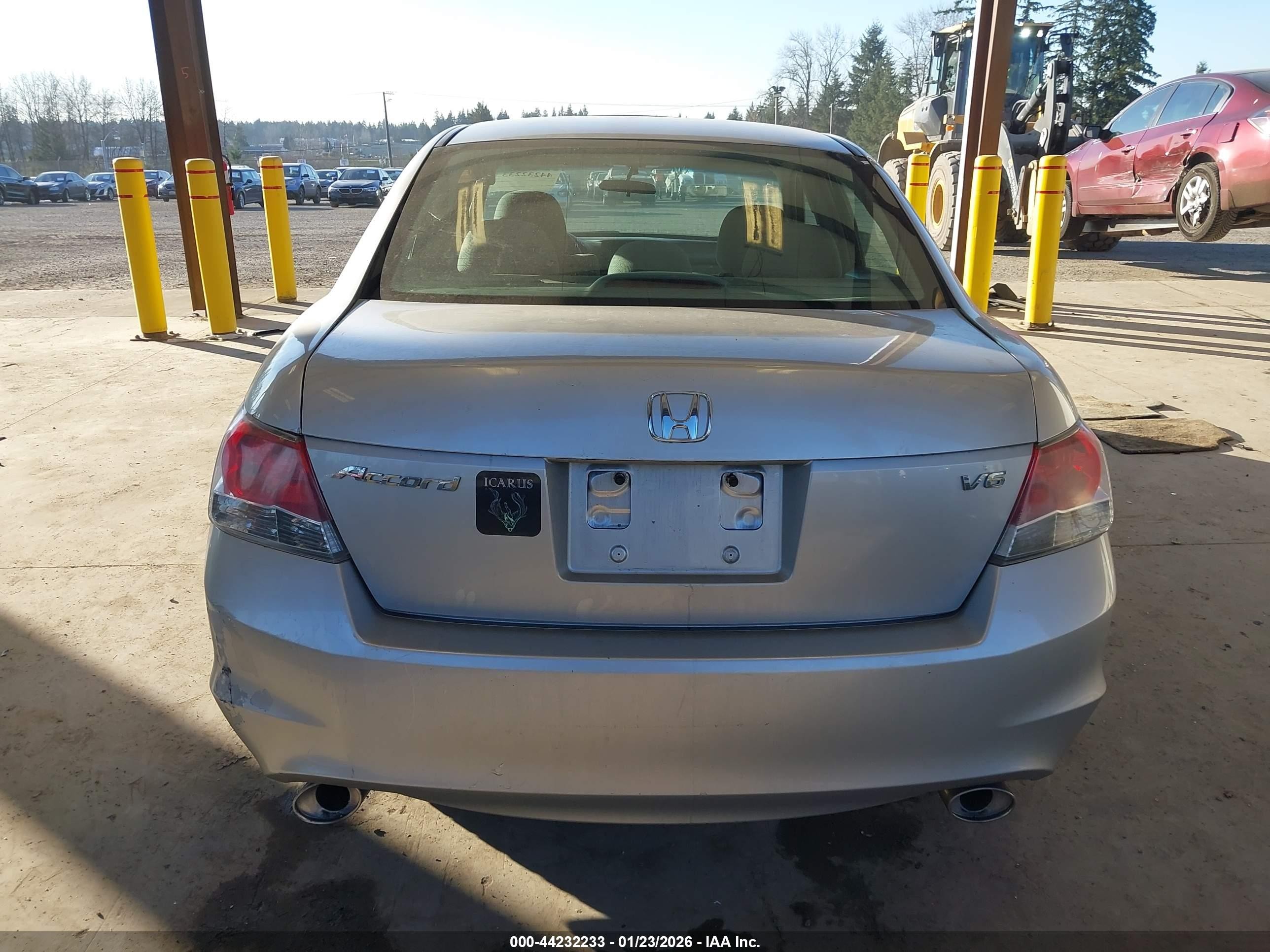2008 Honda Accord 3.5 Ex Silver vin: 1HGCP36788A802401