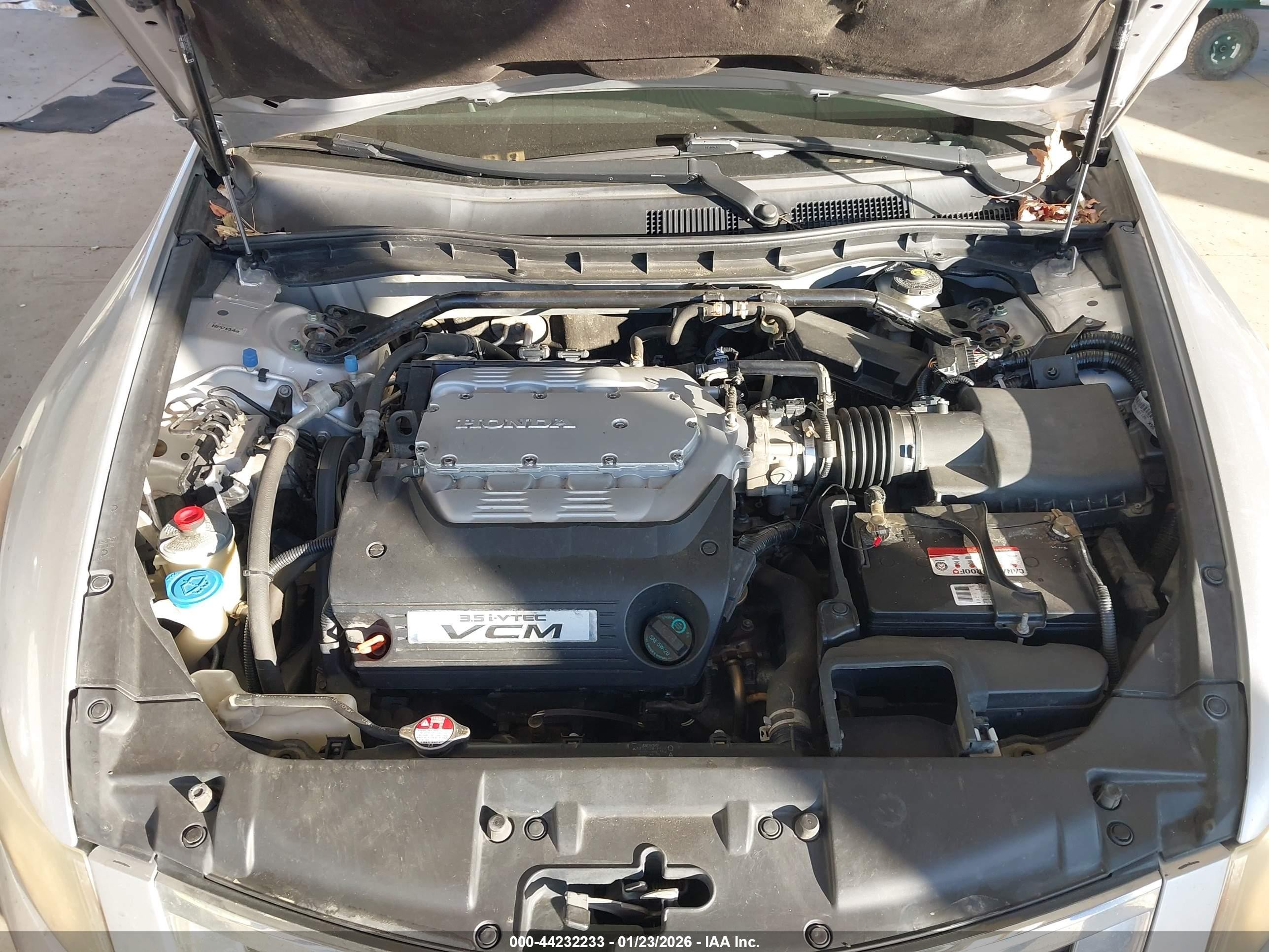 2008 Honda Accord 3.5 Ex Silver vin: 1HGCP36788A802401
