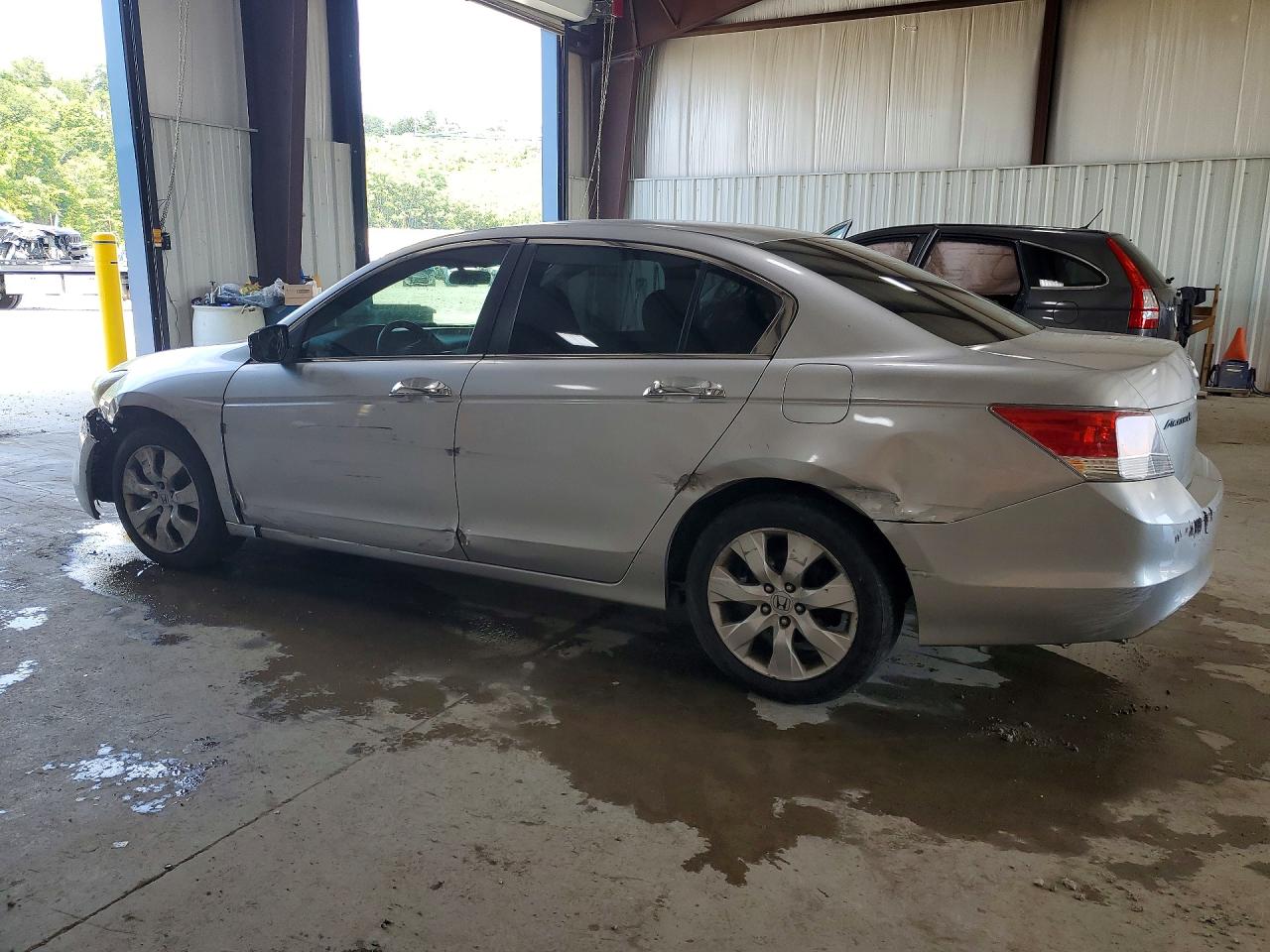 2009 Honda Accord Ex Silver vin: 1HGCP36799A043582