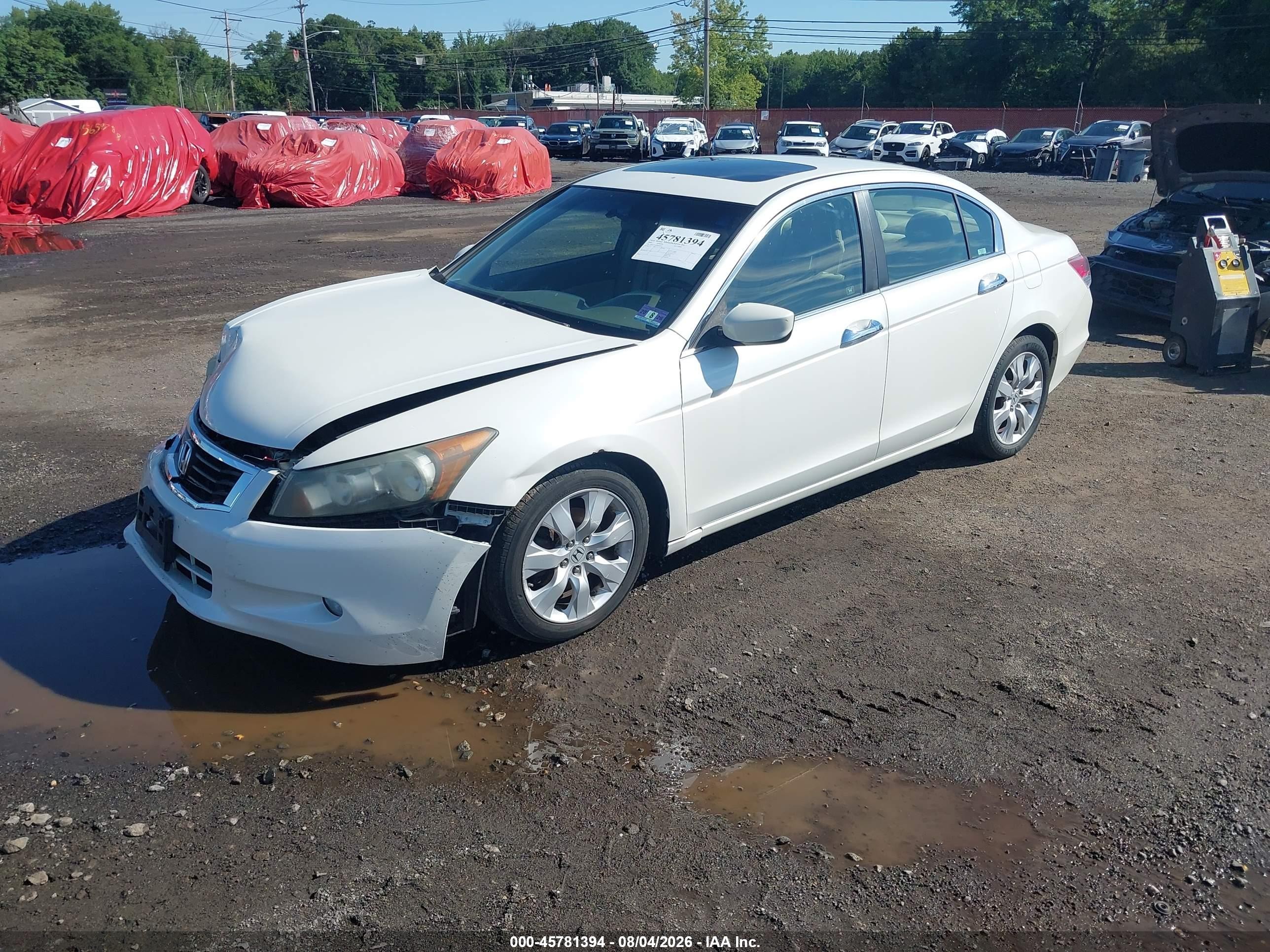 2009 Honda Accord 3.5 Ex White vin: 1HGCP367X9A051111