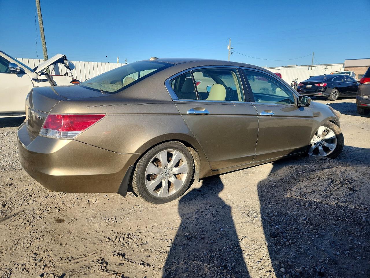 2008 Honda Accord Exl Gold vin: 1HGCP36808A080110