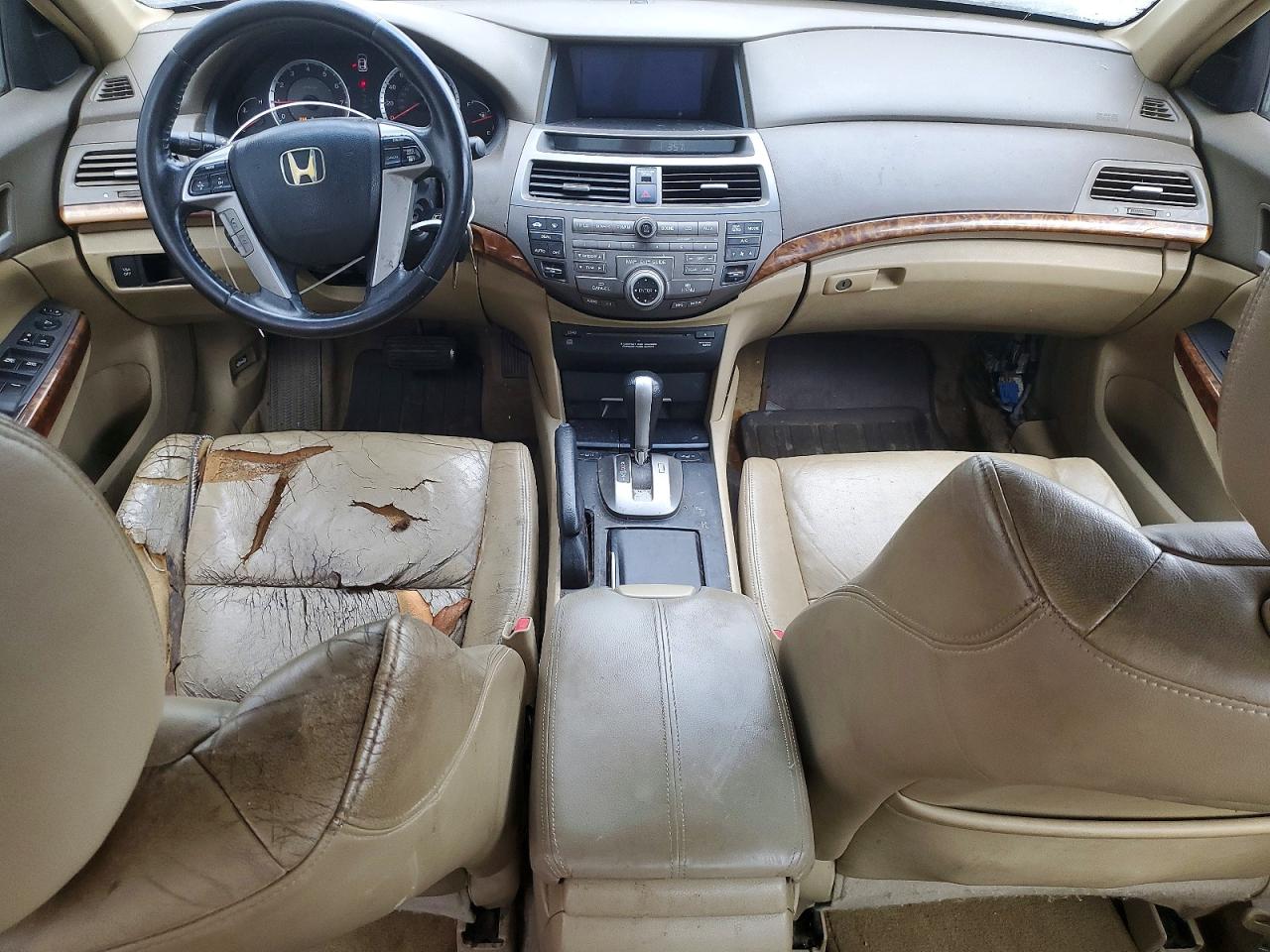 2008 Honda Accord White vin: 1HGCP36818A031465