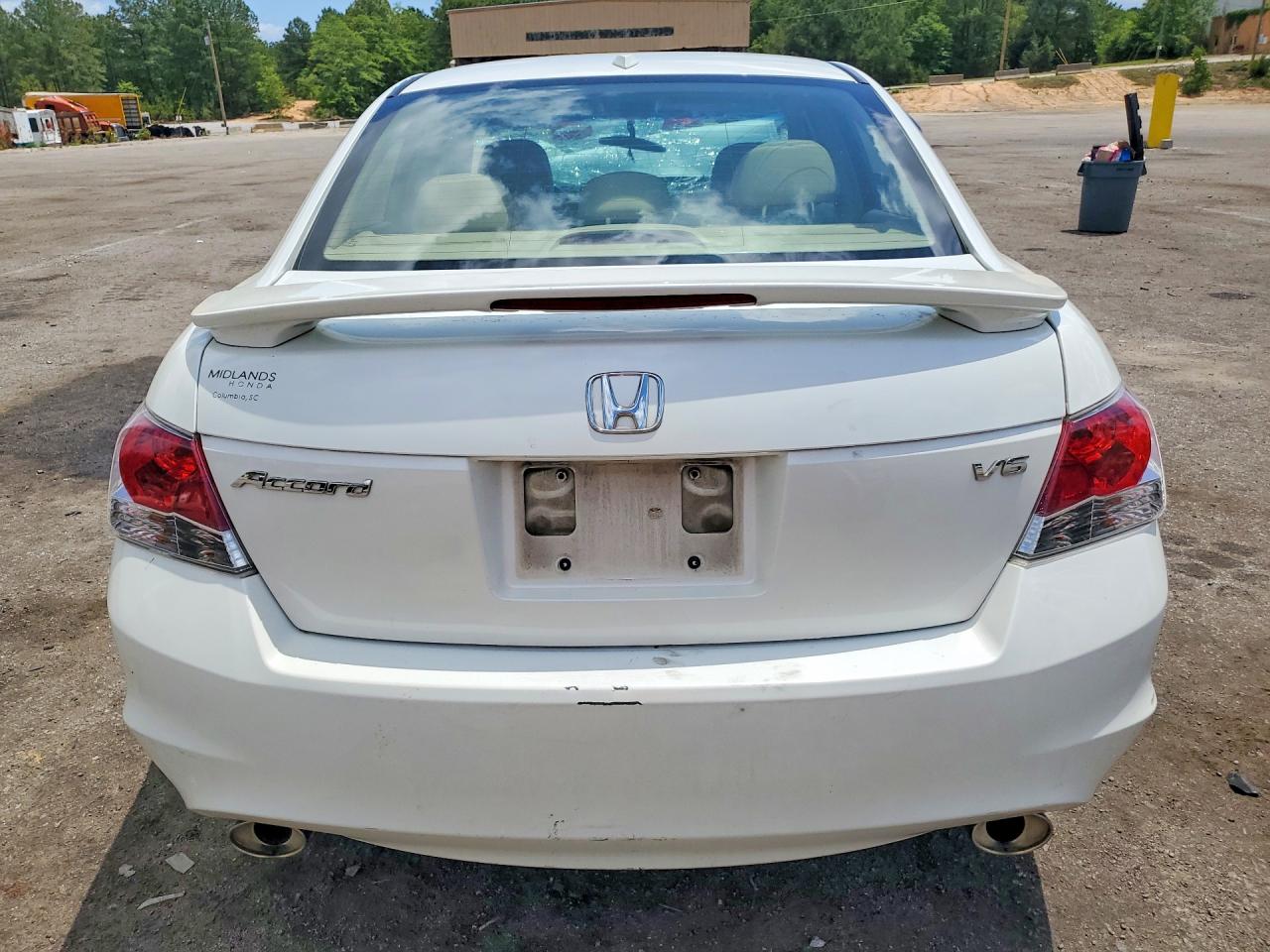 2008 Honda Accord Exl White vin: 1HGCP36818A051327