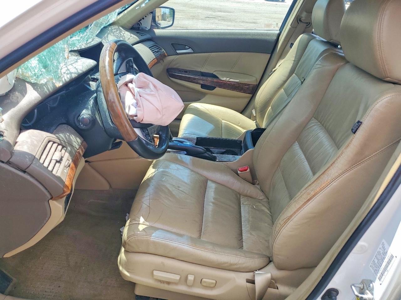 2008 Honda Accord Exl White vin: 1HGCP36818A051327
