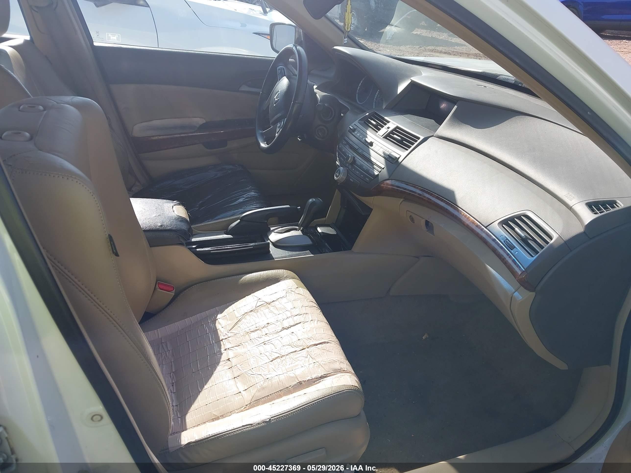 2009 Honda Accord 3.5 Ex-l White vin: 1HGCP36819A000606