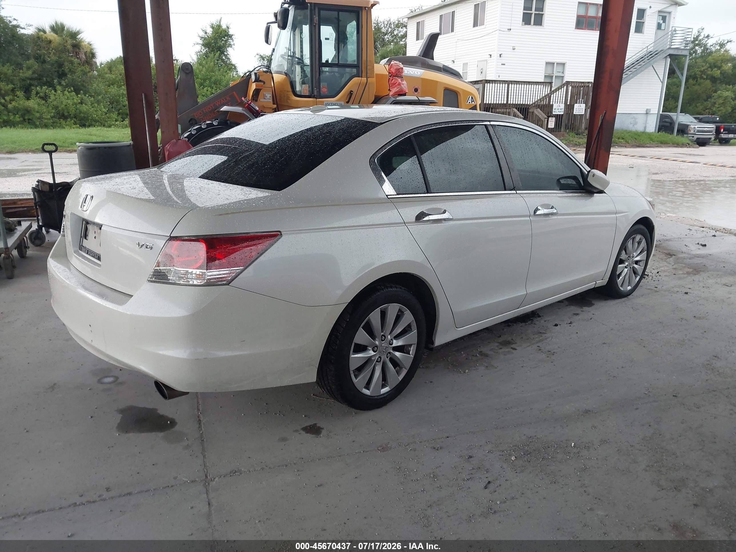 2009 Honda Accord 3.5 Ex-l White vin: 1HGCP36819A049675