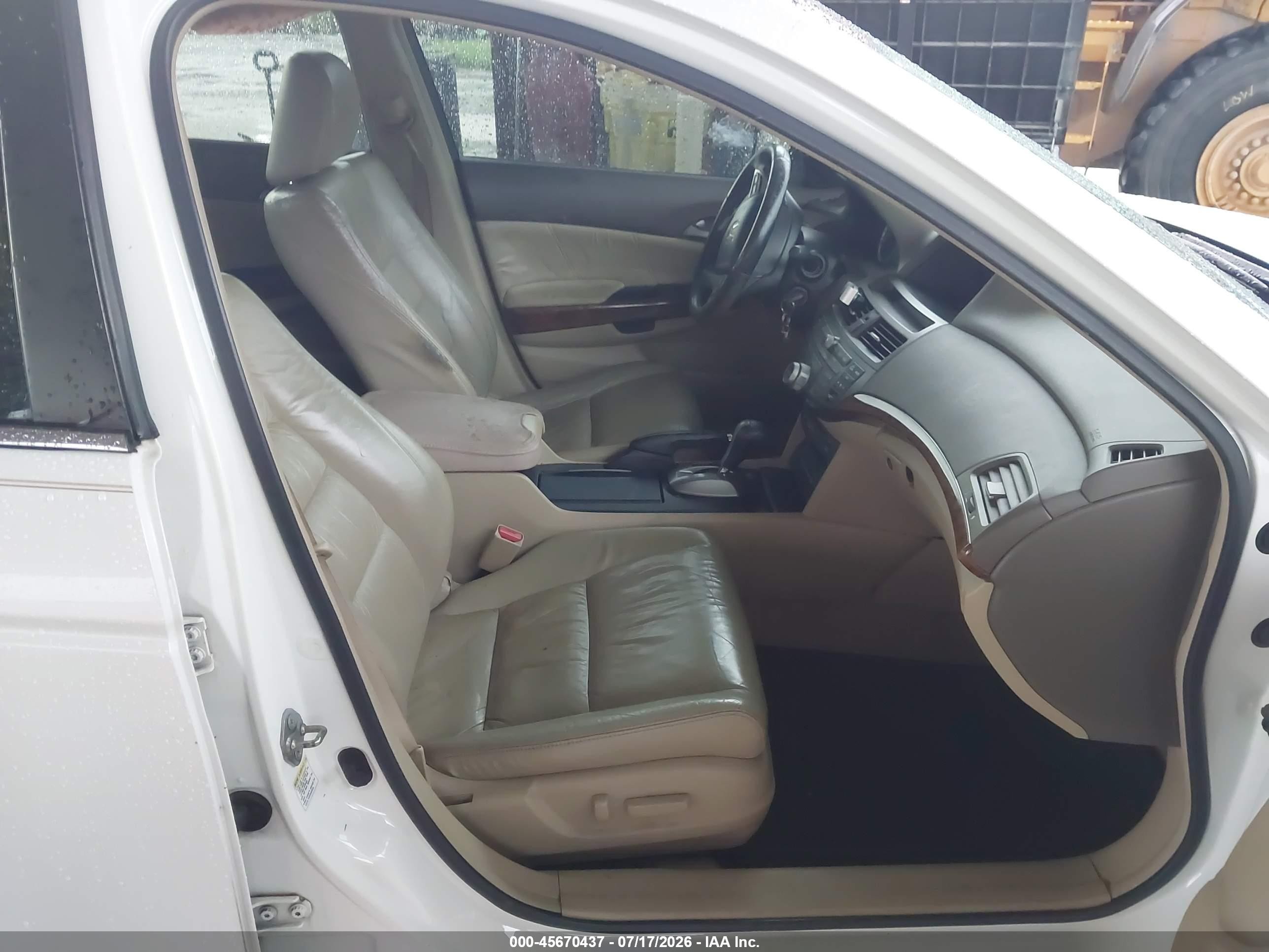 2009 Honda Accord 3.5 Ex-l White vin: 1HGCP36819A049675