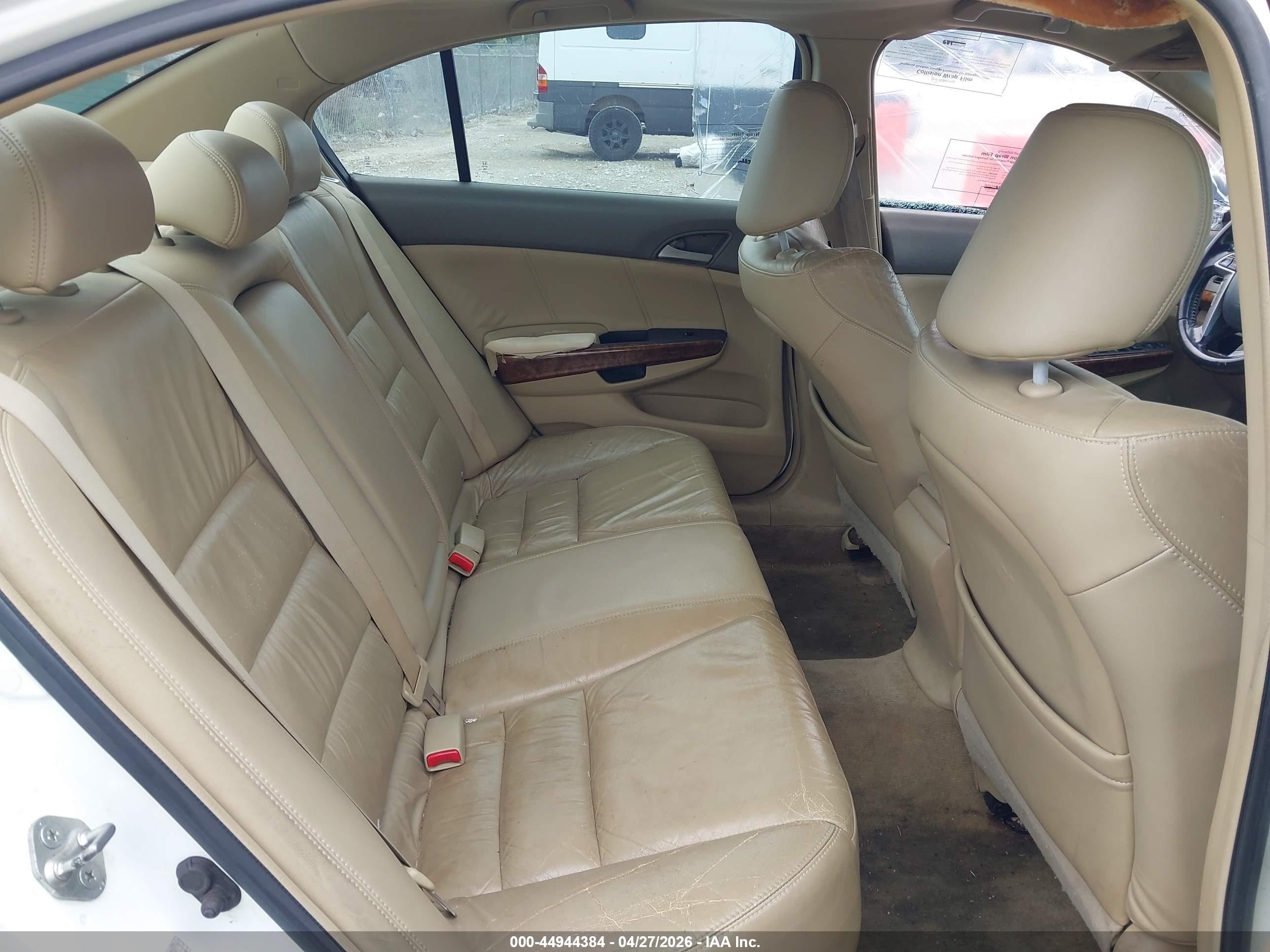 2008 Honda Accord 3.5 Ex-l White vin: 1HGCP36828A033273
