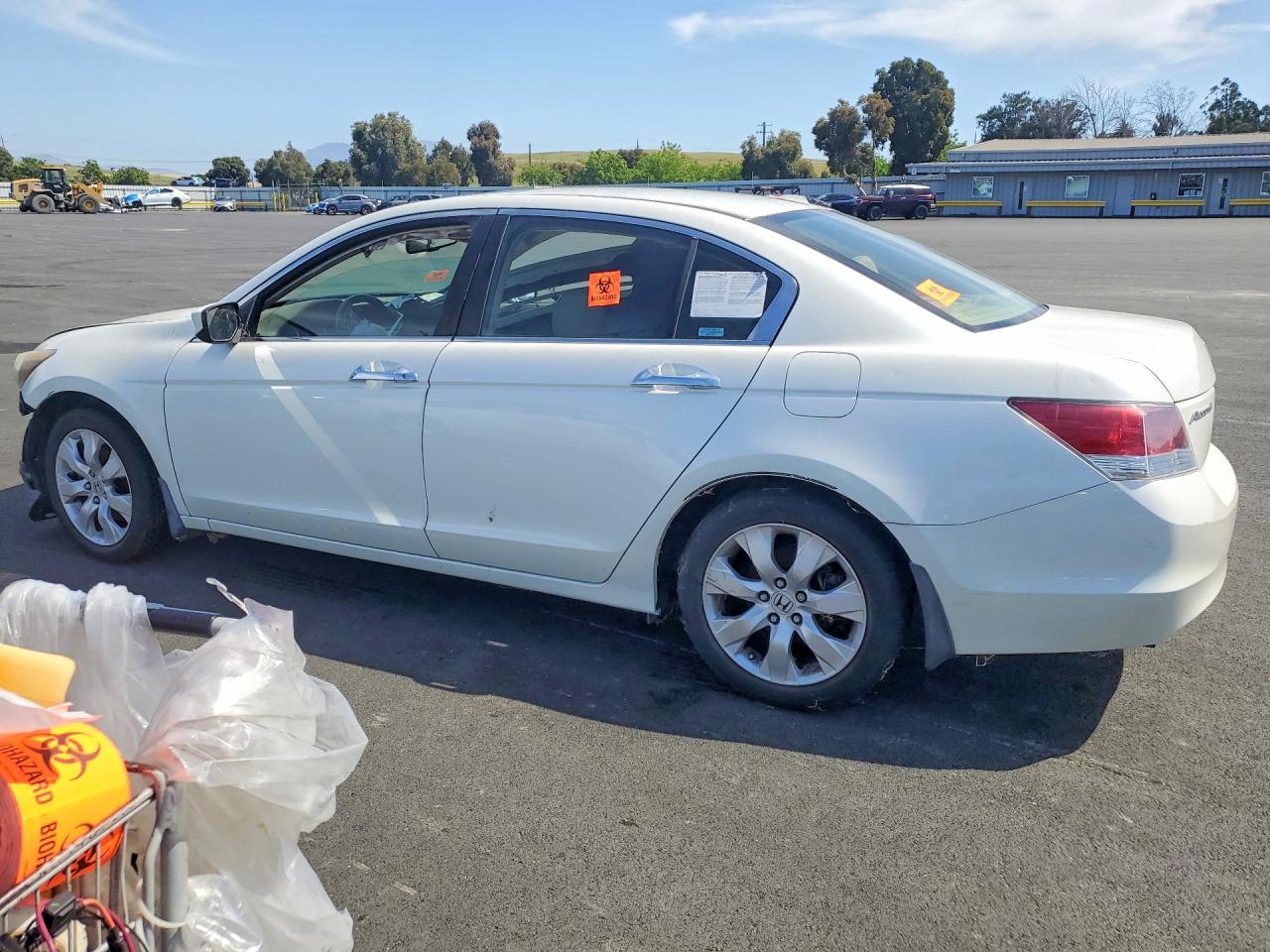 2006 Honda Accord Белый vin: 1HGCP36828A051322
