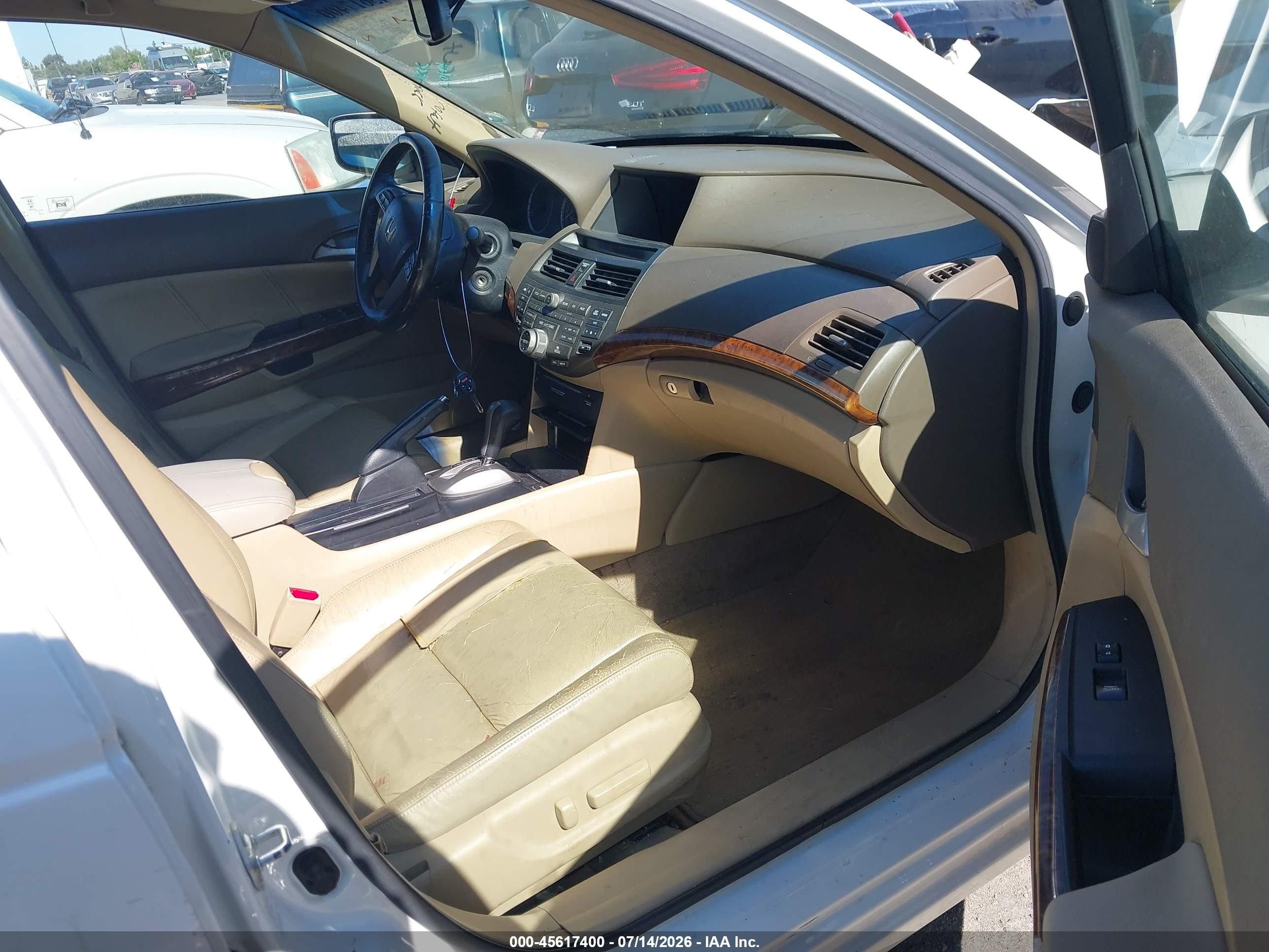 2008 Honda Accord 3.5 Ex-l White vin: 1HGCP36838A056691