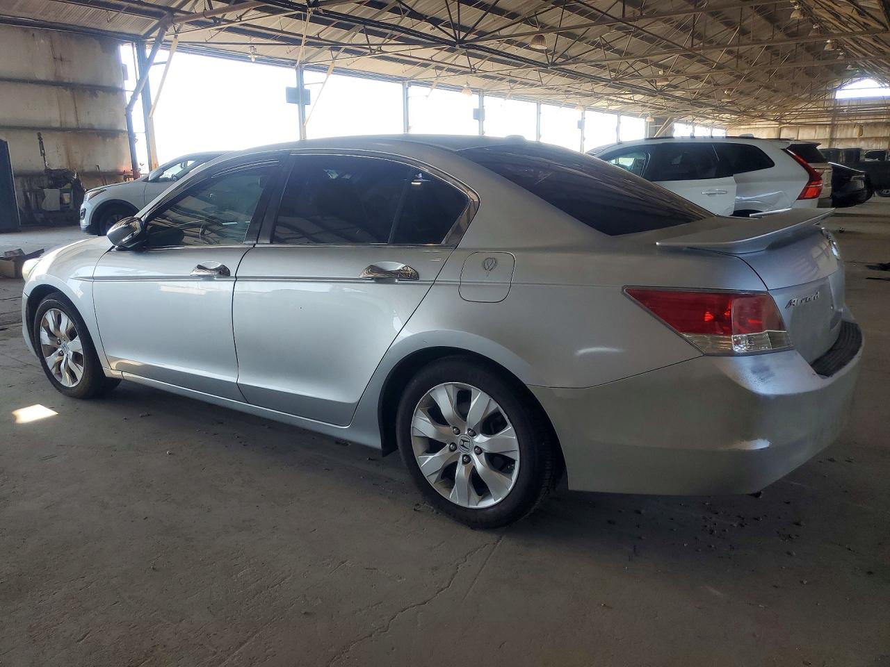 2008 Honda Accord Exl Серебряный vin: 1HGCP36838A086208