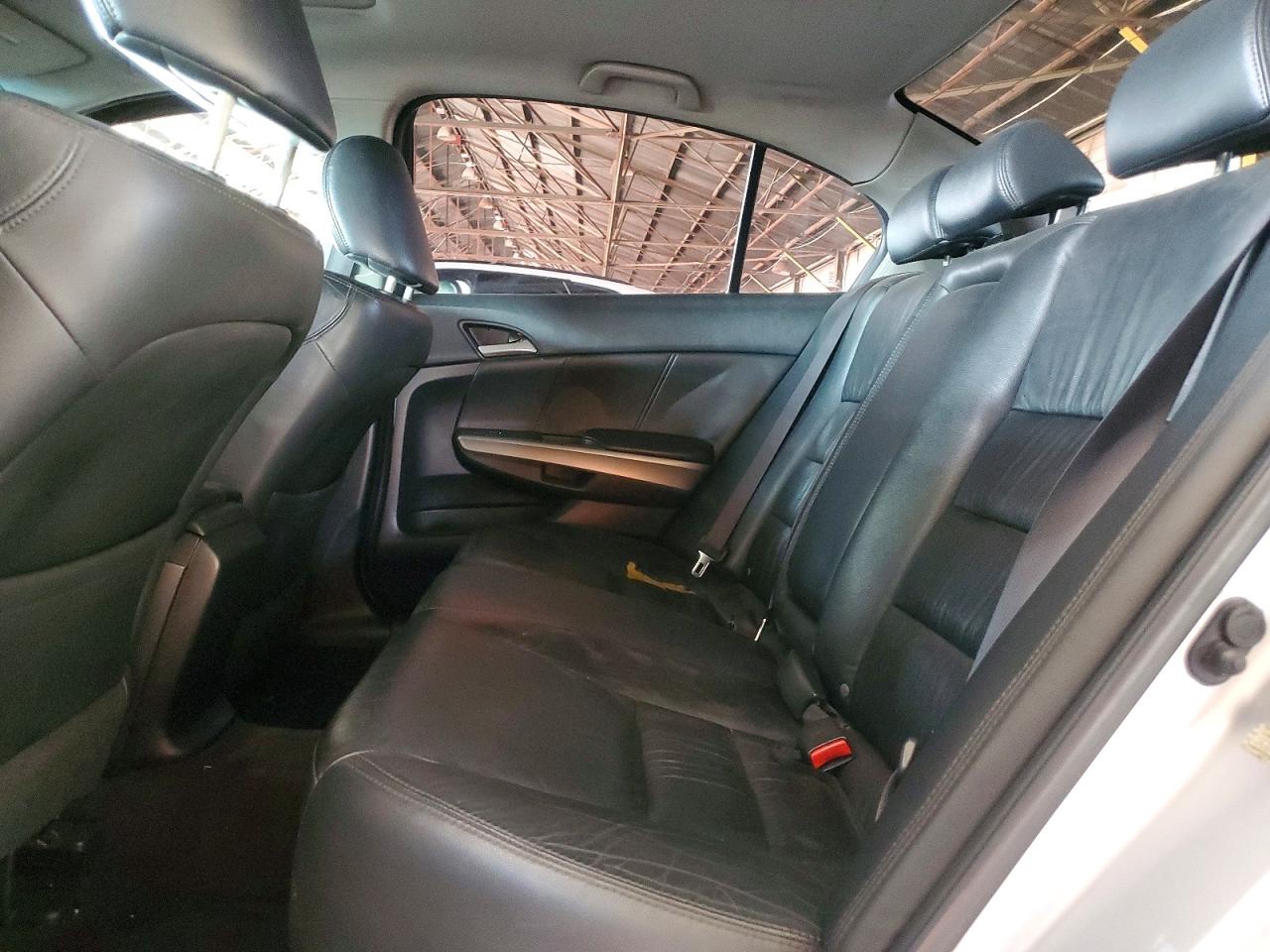 2008 Honda Accord Exl Серебряный vin: 1HGCP36838A086208