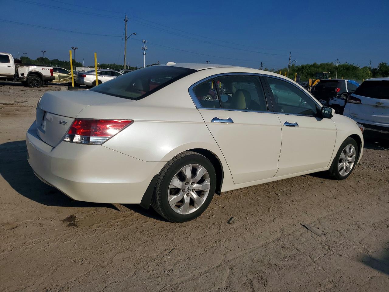 2009 Honda Accord Exl White vin: 1HGCP36839A011204