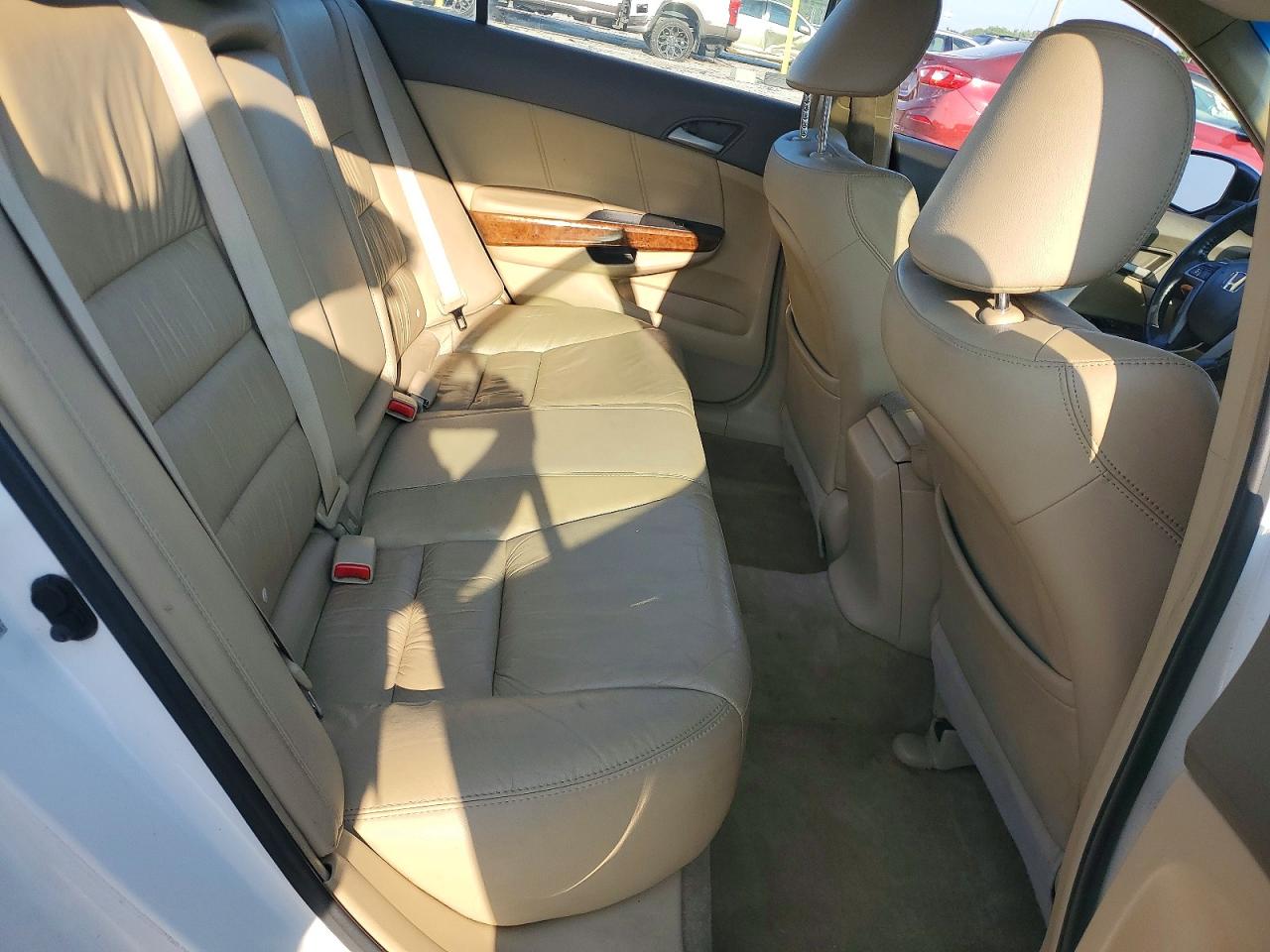 2009 Honda Accord Exl White vin: 1HGCP36839A011204