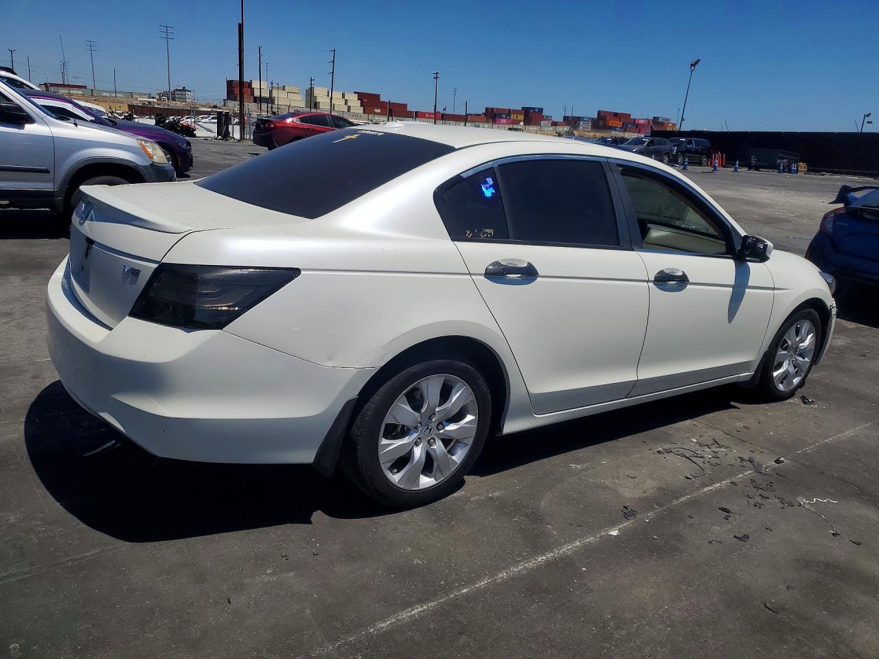 2009 Honda Accord Exl White vin: 1HGCP36839A043487